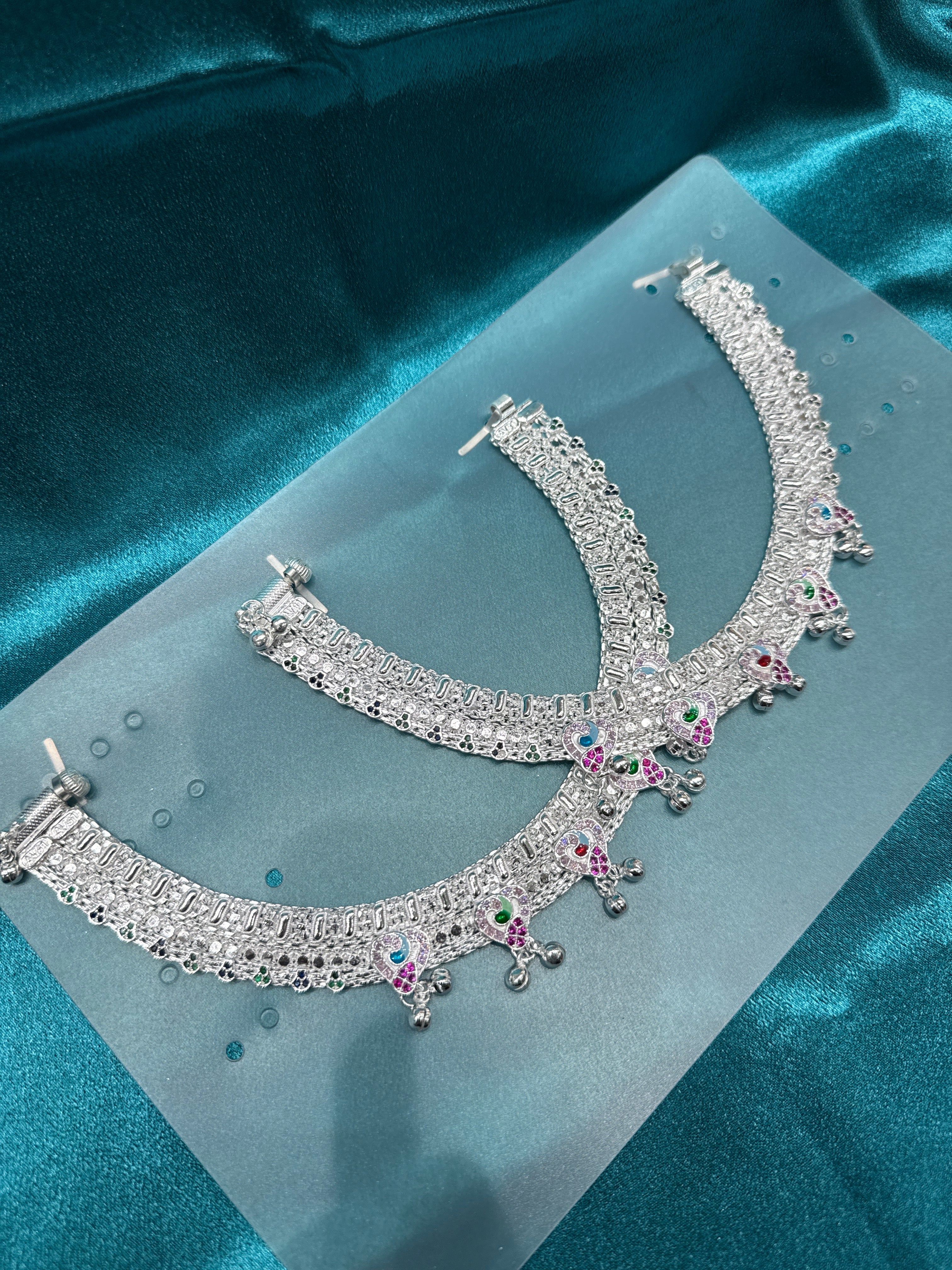 Women’s Traditional Heavy Weight Silver Anklet