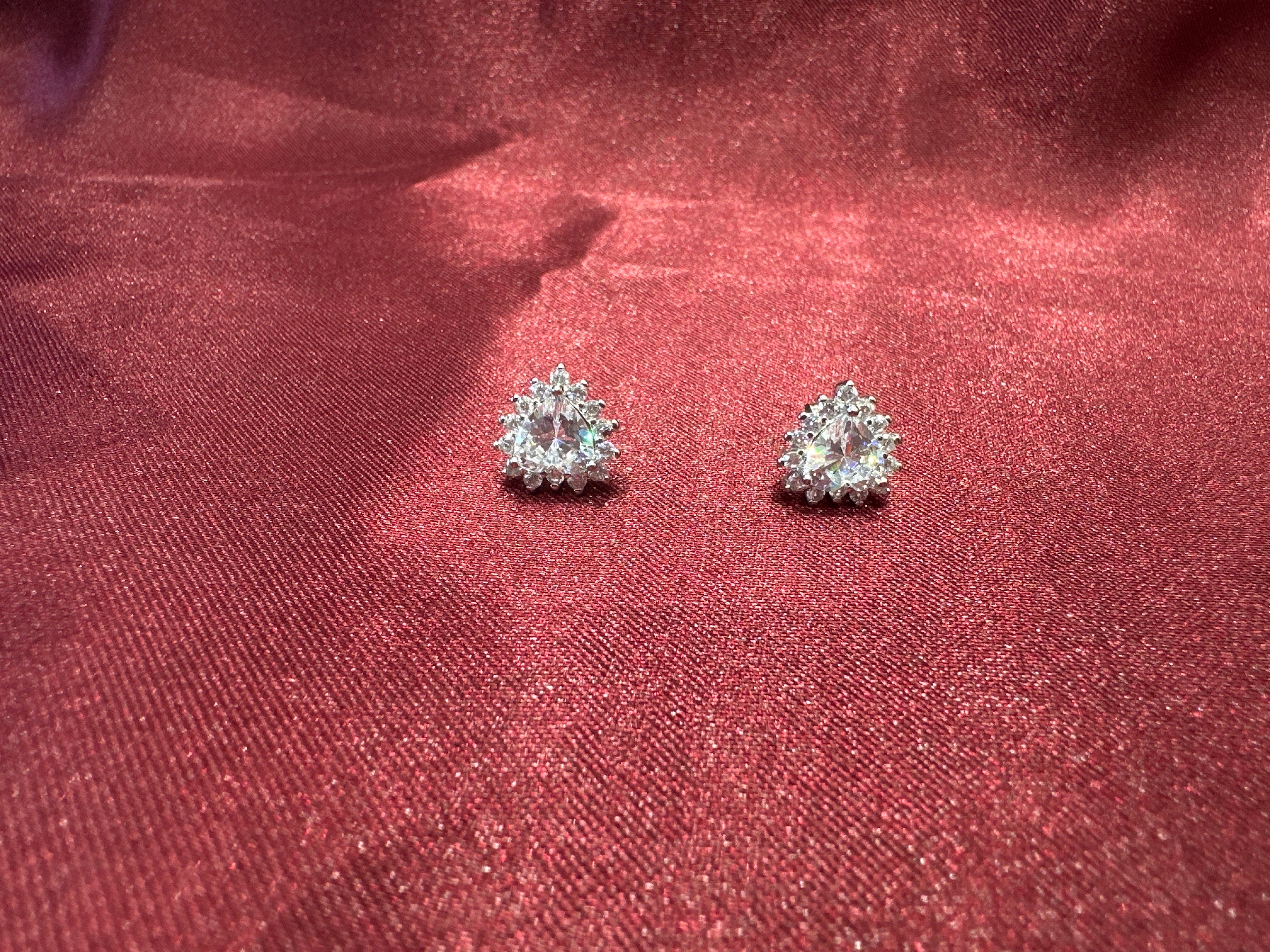 Women’s Fancy Silver pendant set