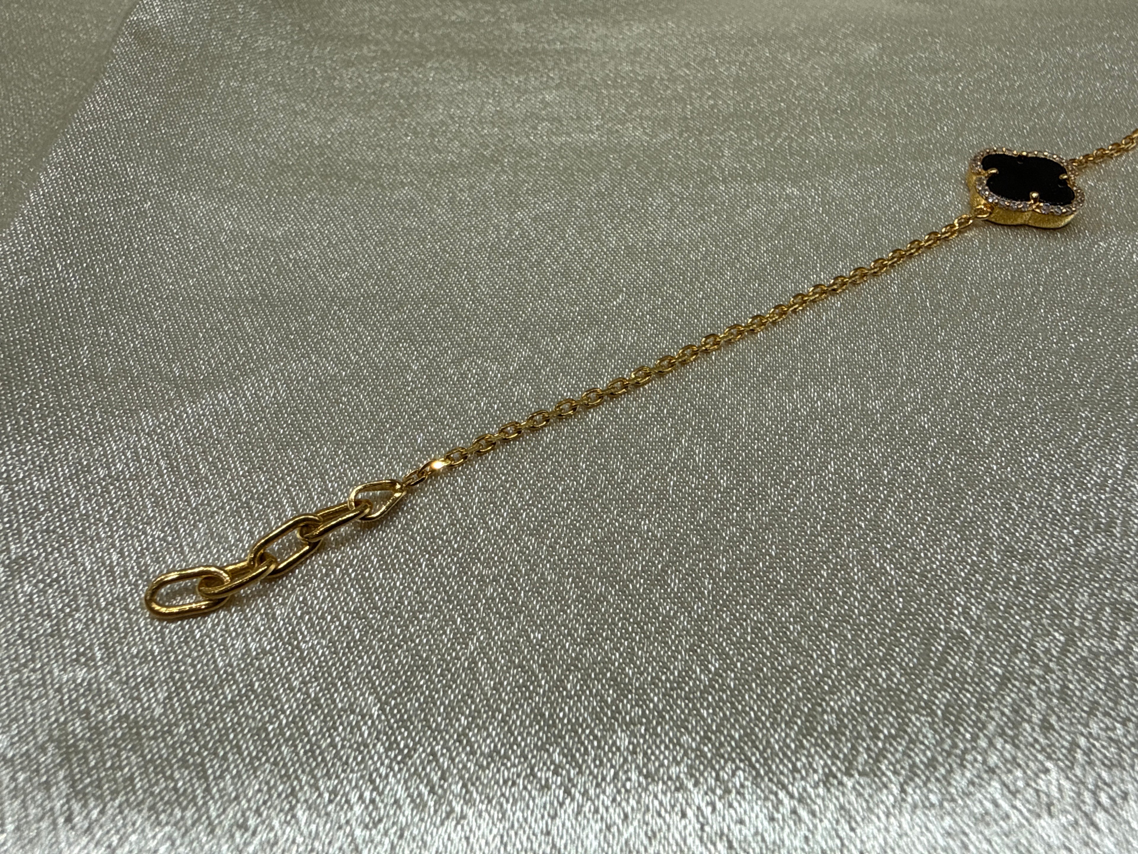 22k Gold Bracelet Single Black Clover With Stones