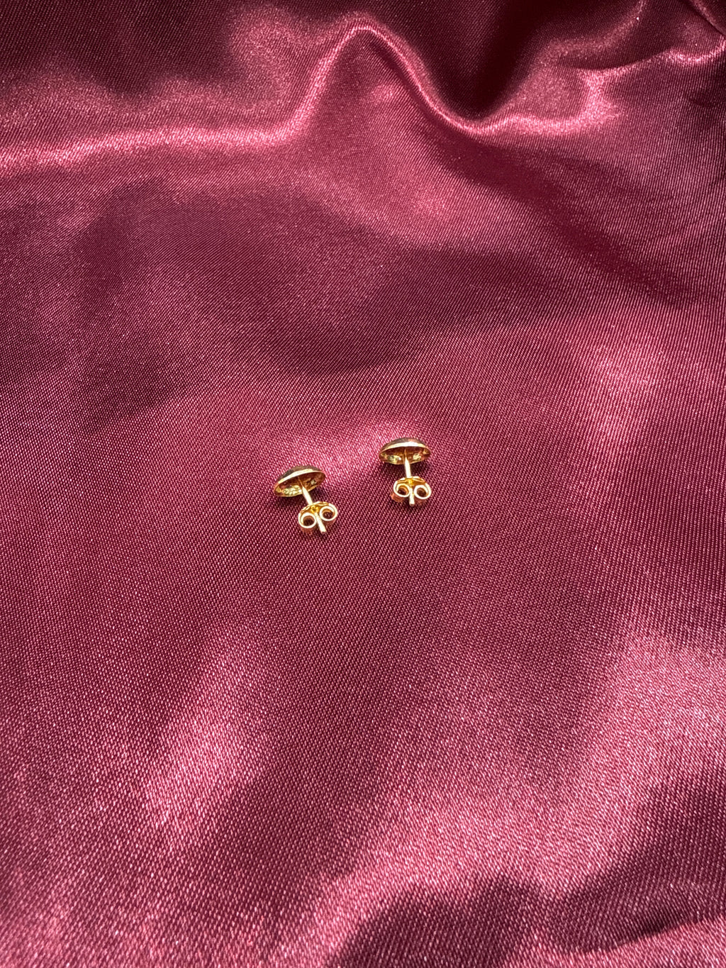 22k Gold Pendant and Earrings