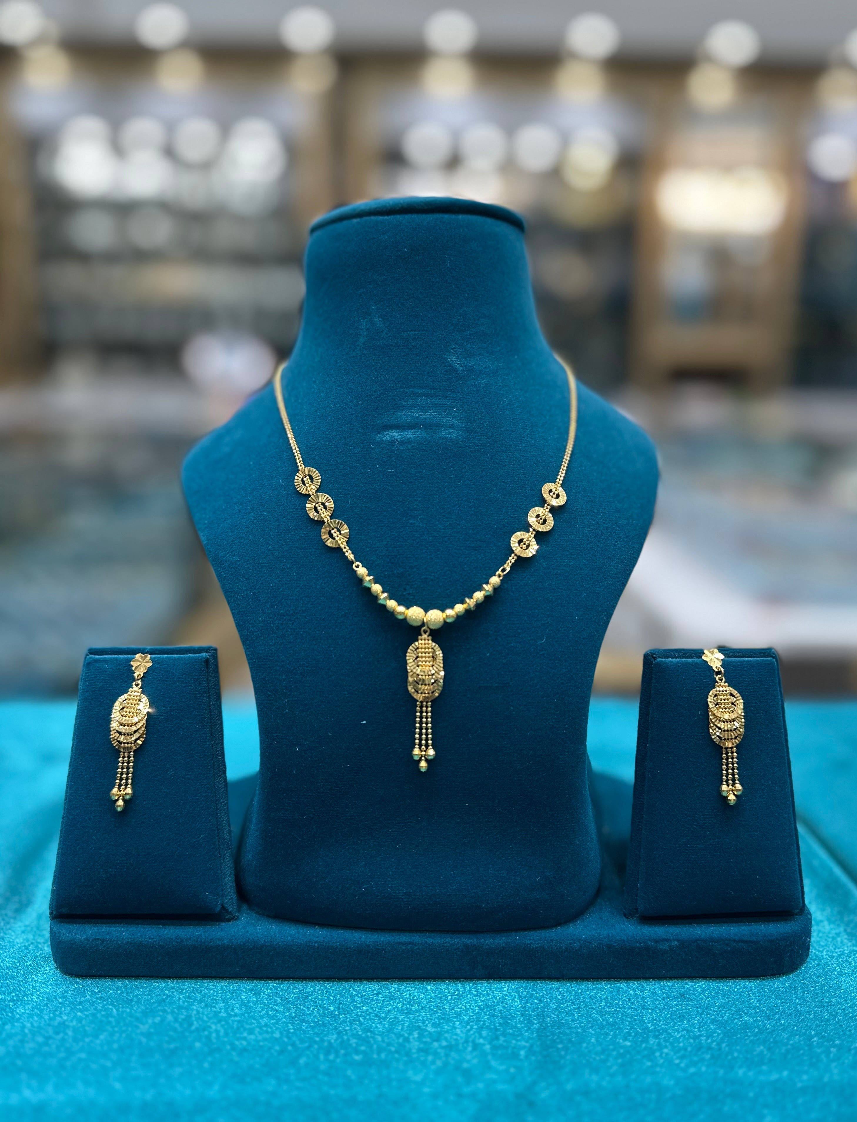 22k Gold Designer Necklace