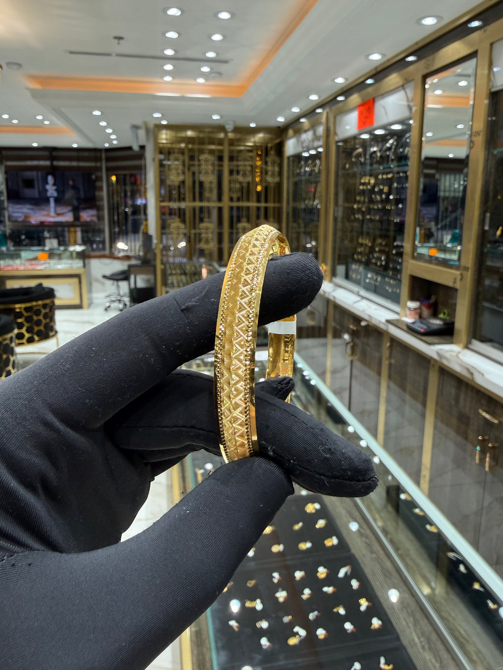 22K Gold Men’s CNC Kara