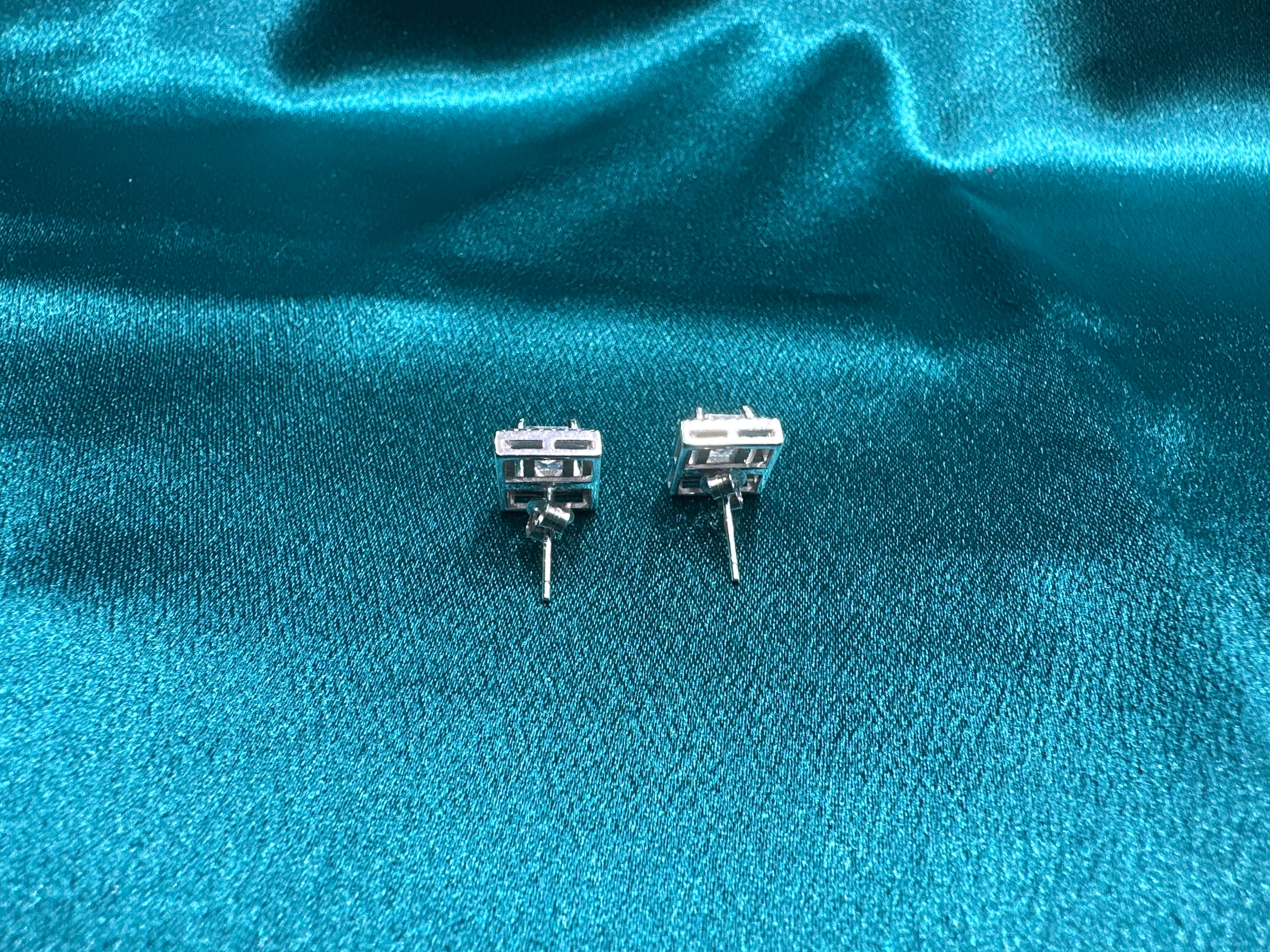 Women’s Fancy Silver Earrings