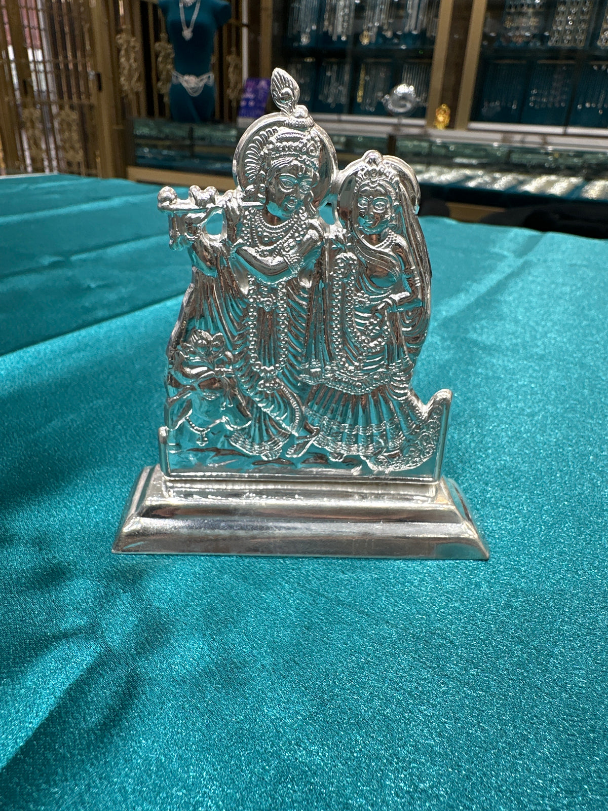 Silver Rada Krishan Ji Idol