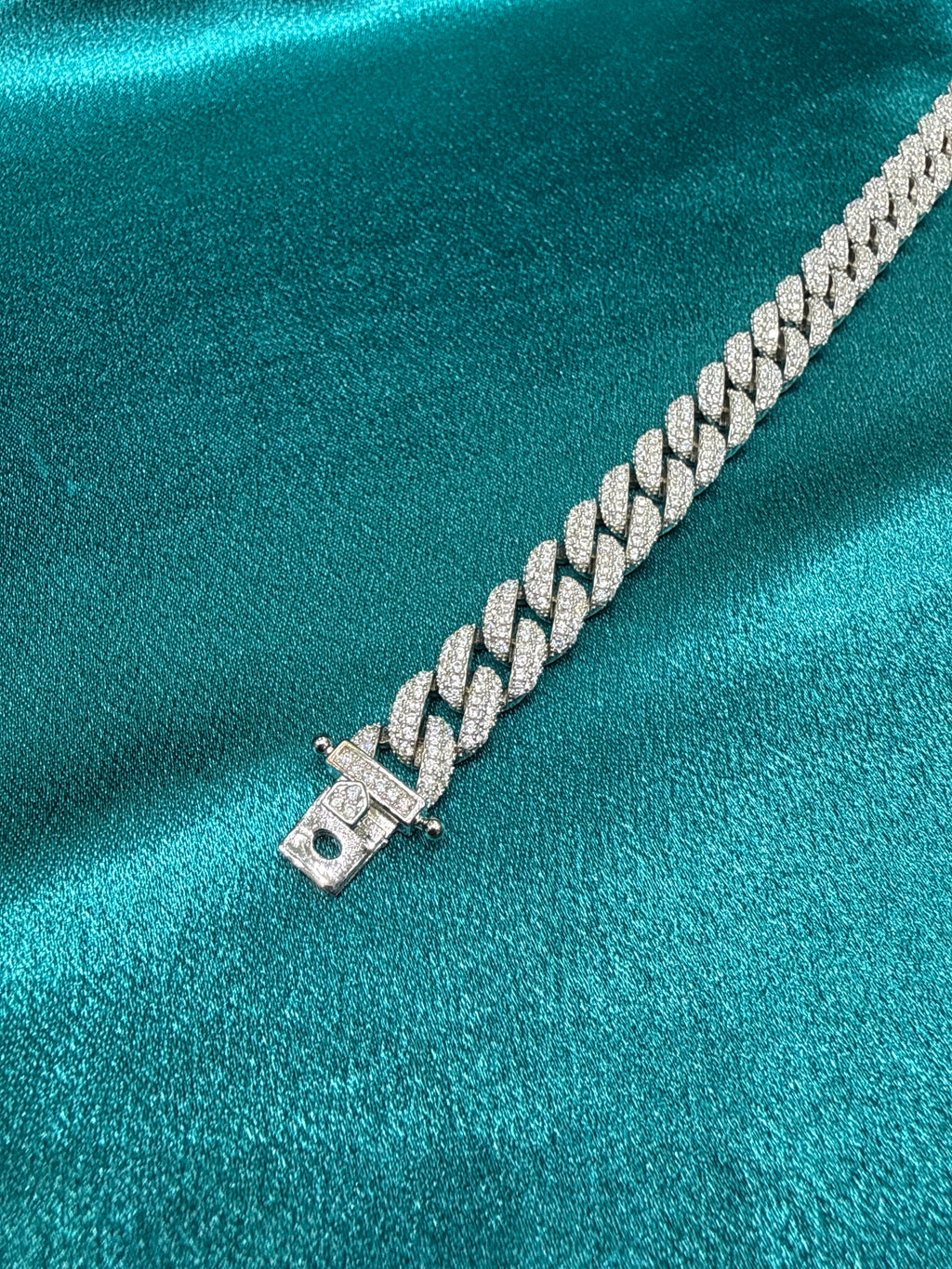 Men’s iced out silver 925 bracelet w/ CZ diamonds (10mm)