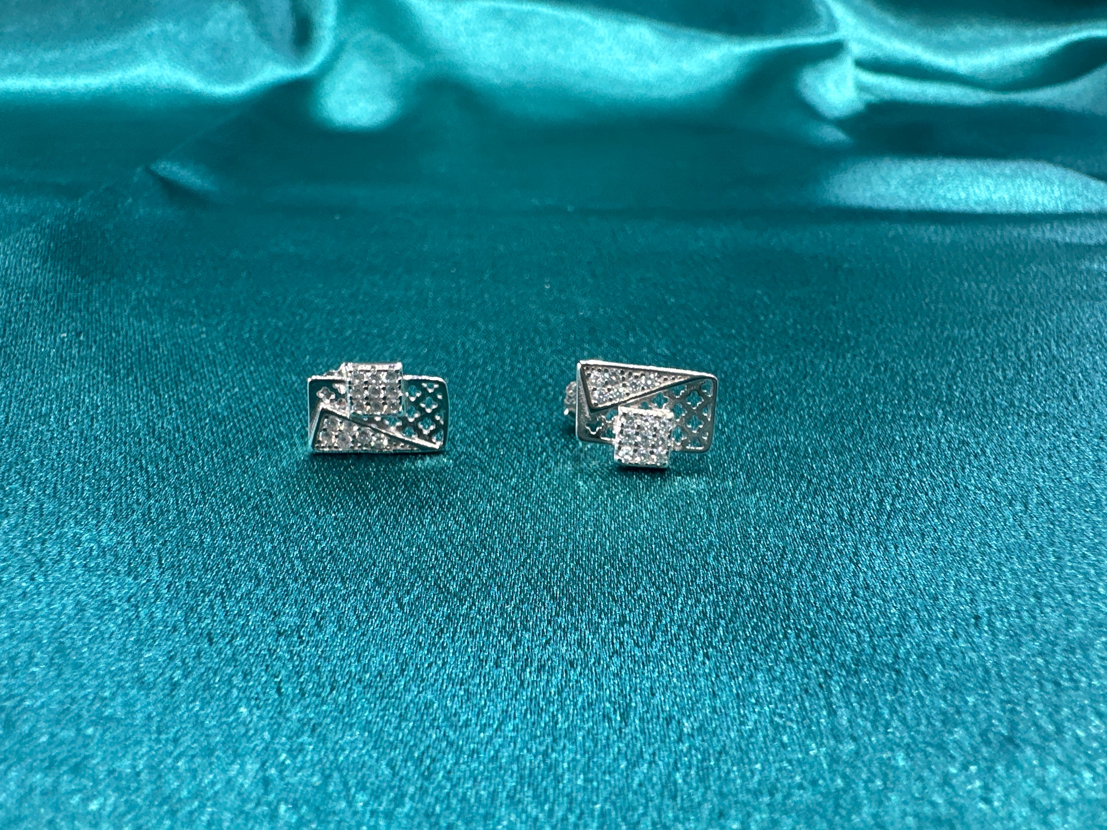Women’s Fancy Silver pendant set