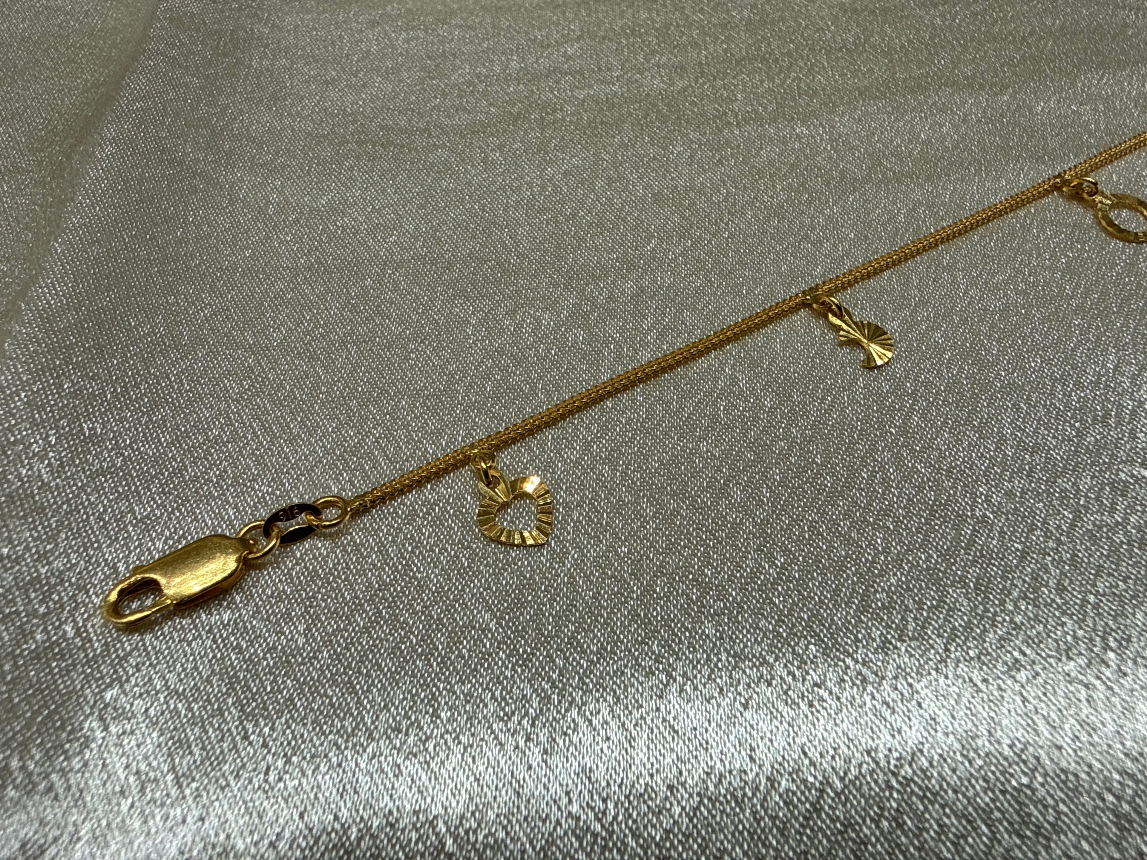 22k Gold Bracelet With Hanging Charms