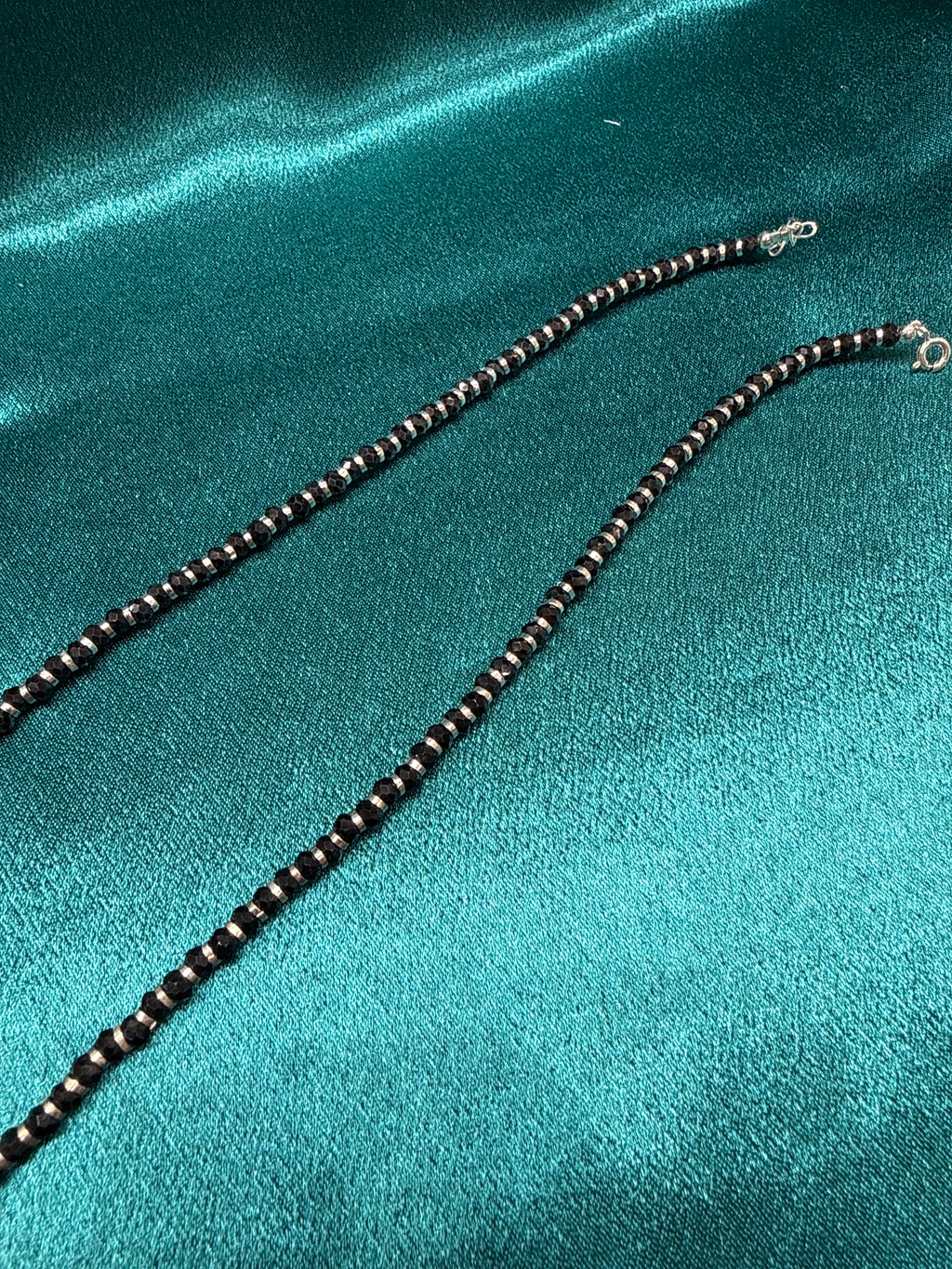 Women’s Fancy/Traditional Silver Black Beads Anklet