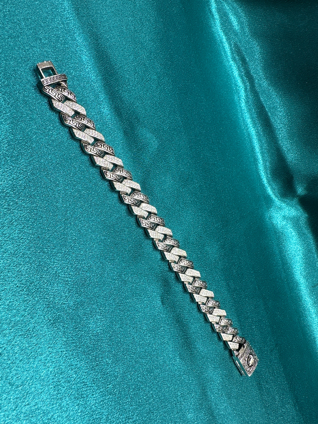 Men’s iced out silver 925 bracelet w/ CZ diamonds (15mm)
