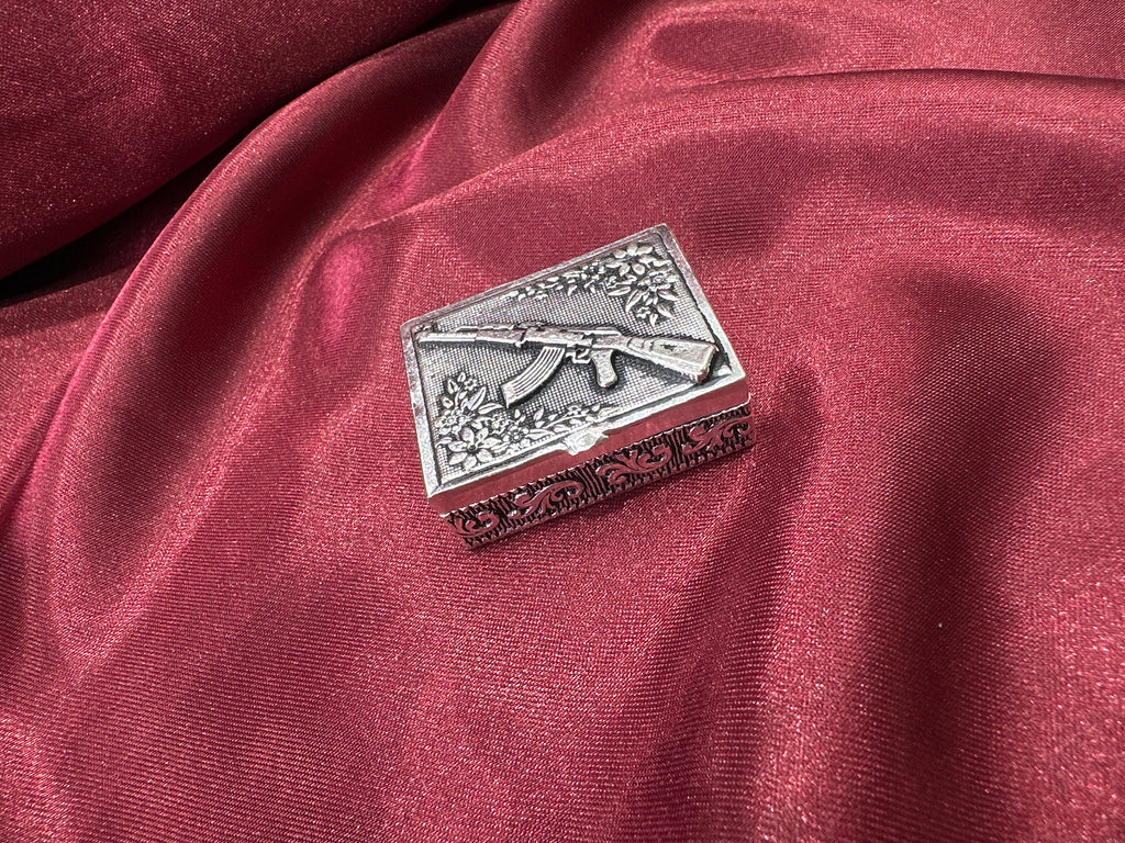 Silver designer box (medium)