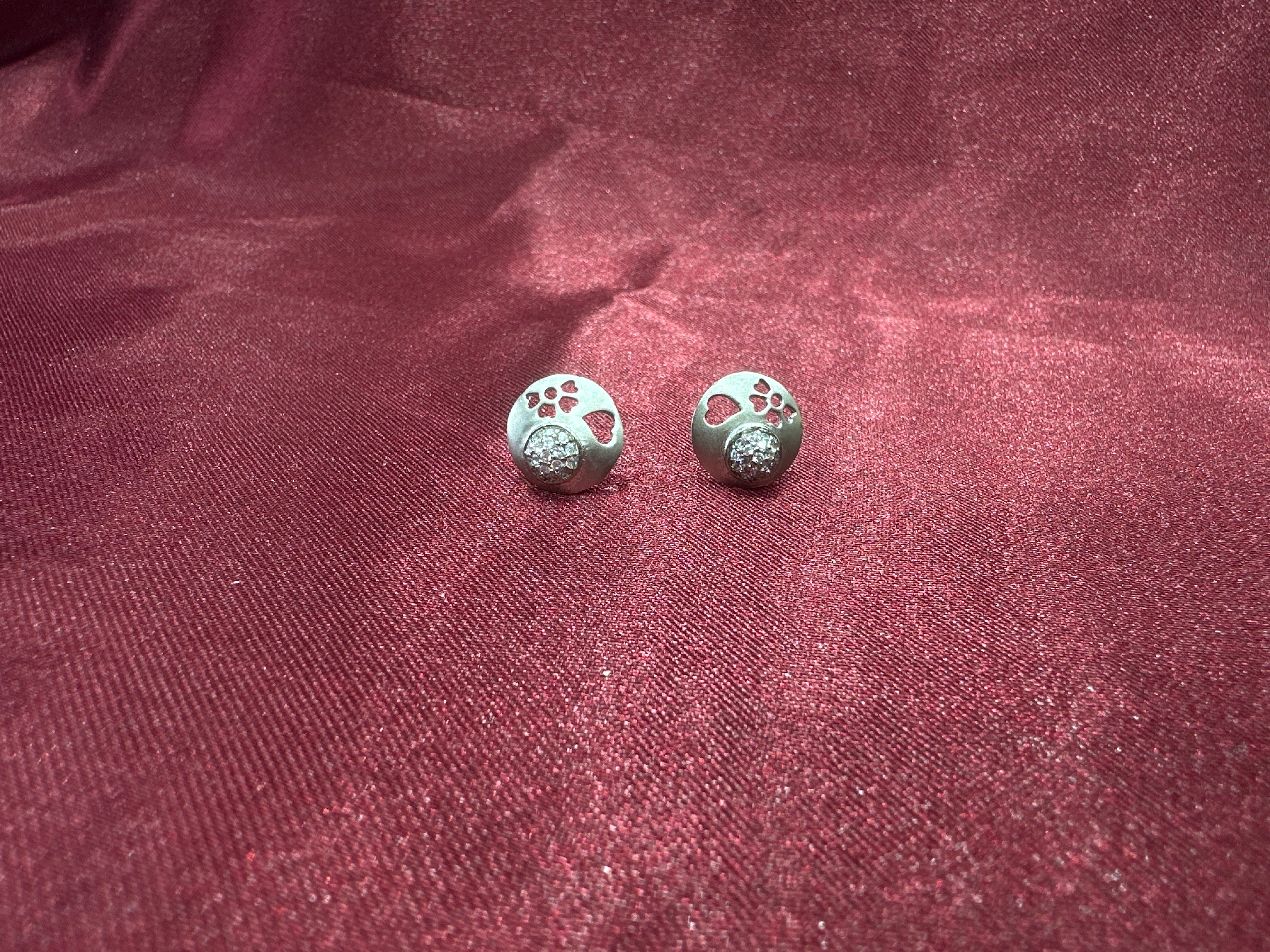 Women’s Fancy Silver pendant set