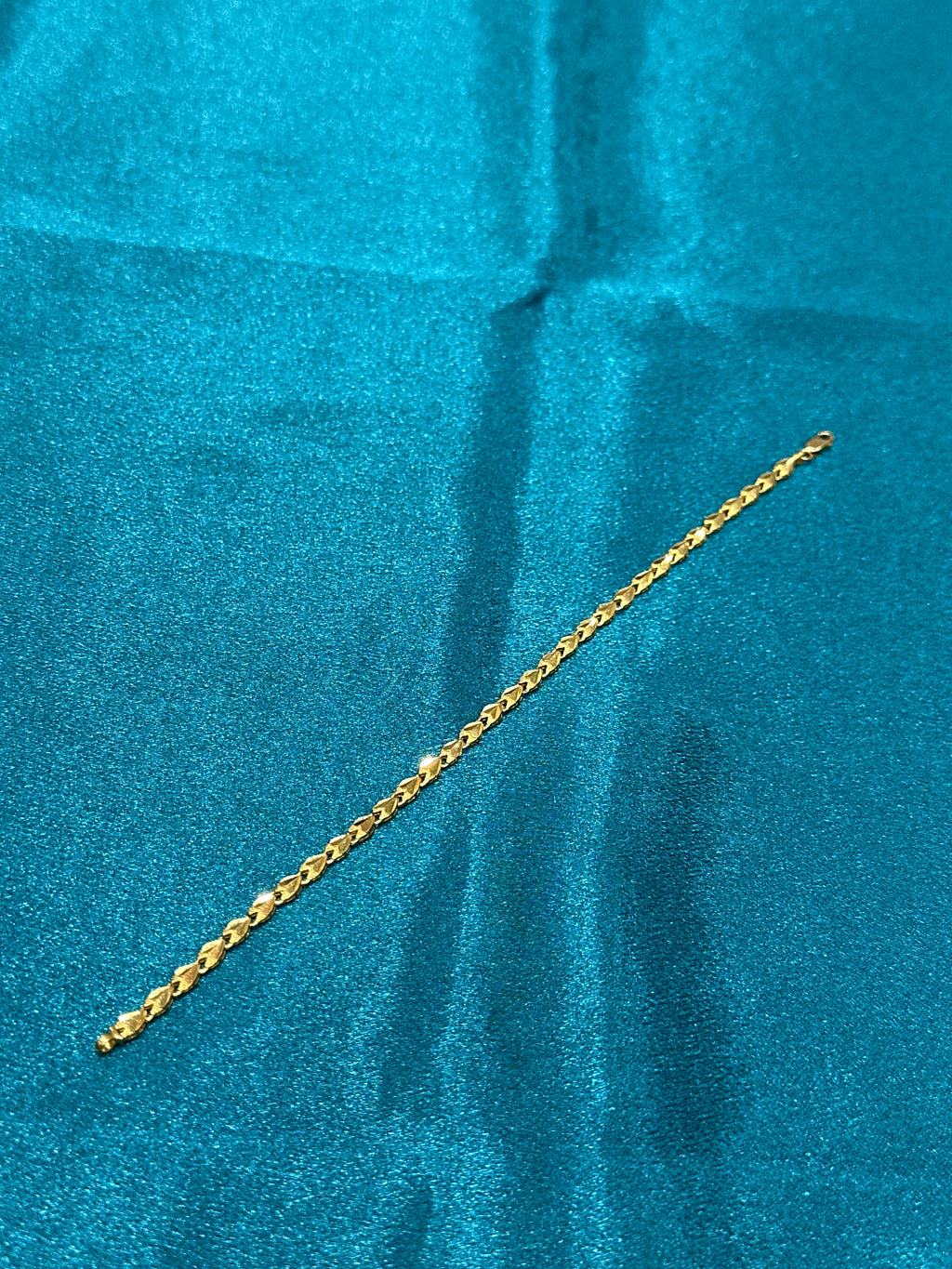 22K Gold Bracelet With Designer Link Design