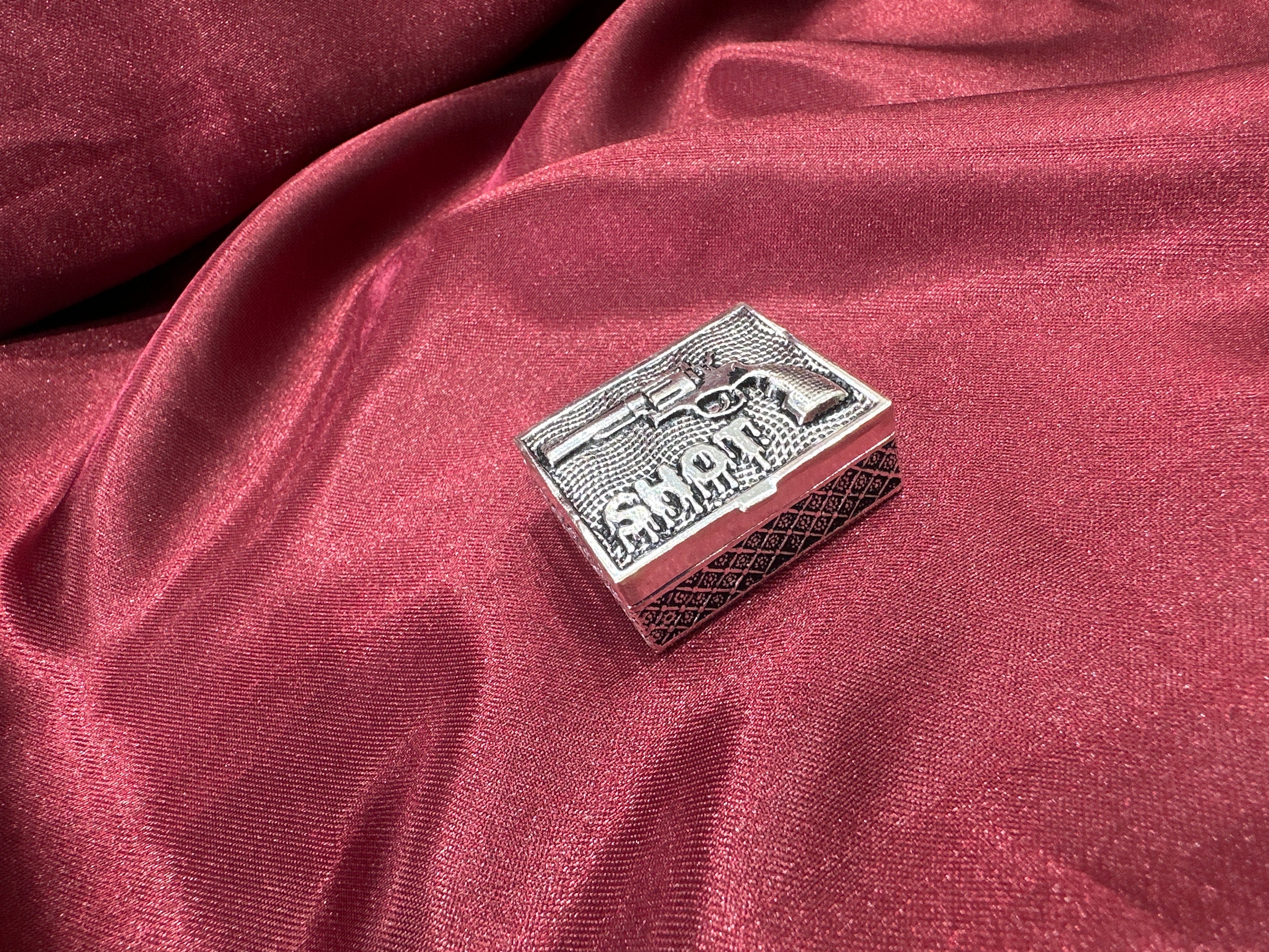 Silver designer box (medium)