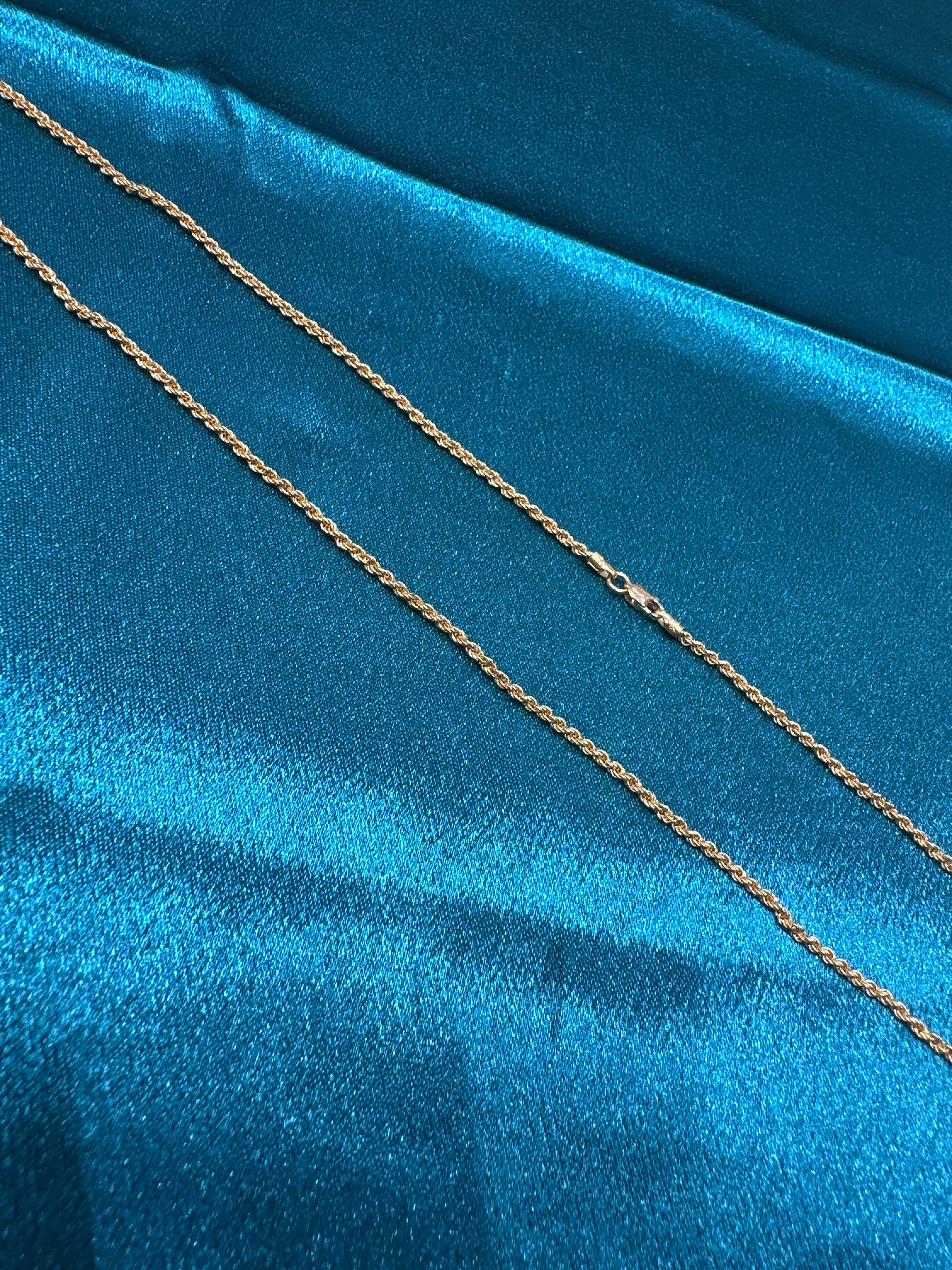 22K Gold Chain (Hollow Rope Design)