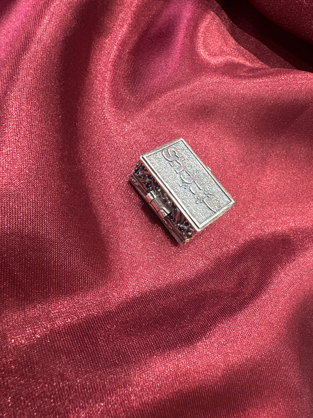 Silver designer box (medium)