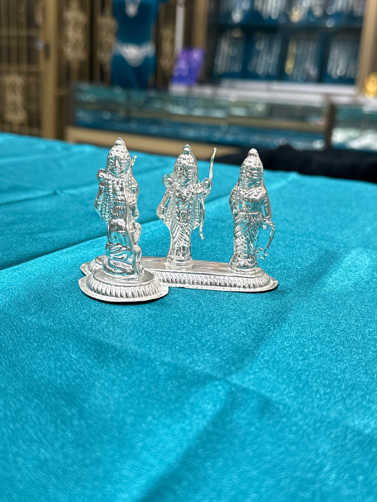 Silver Ram Parivar Ji Idol