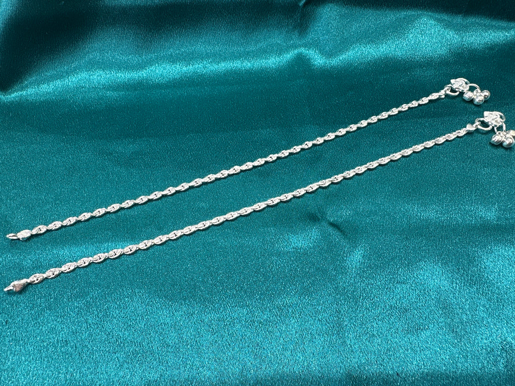 Women’s Fancy/Traditional Silver Anklet