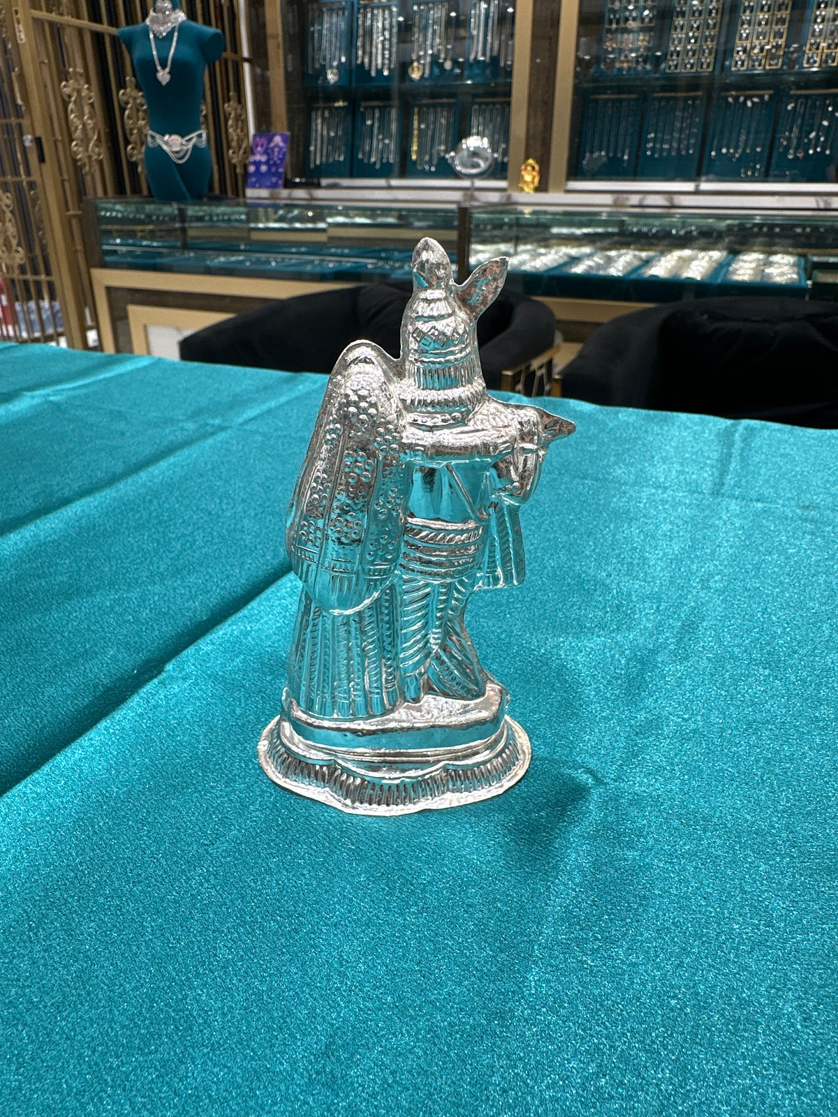Silver Rada Krishan Ji Idol