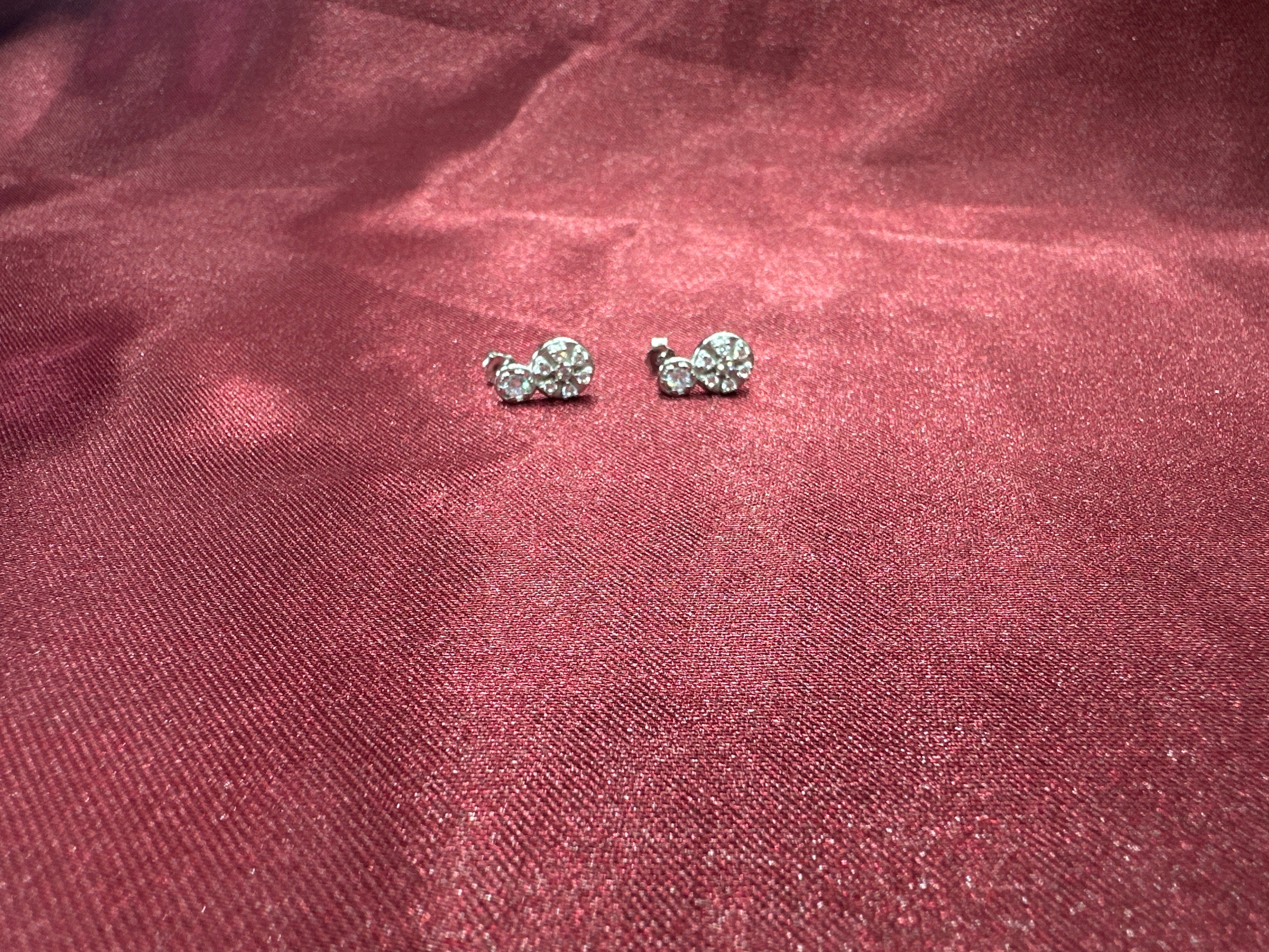 Women’s Fancy Silver pendant set