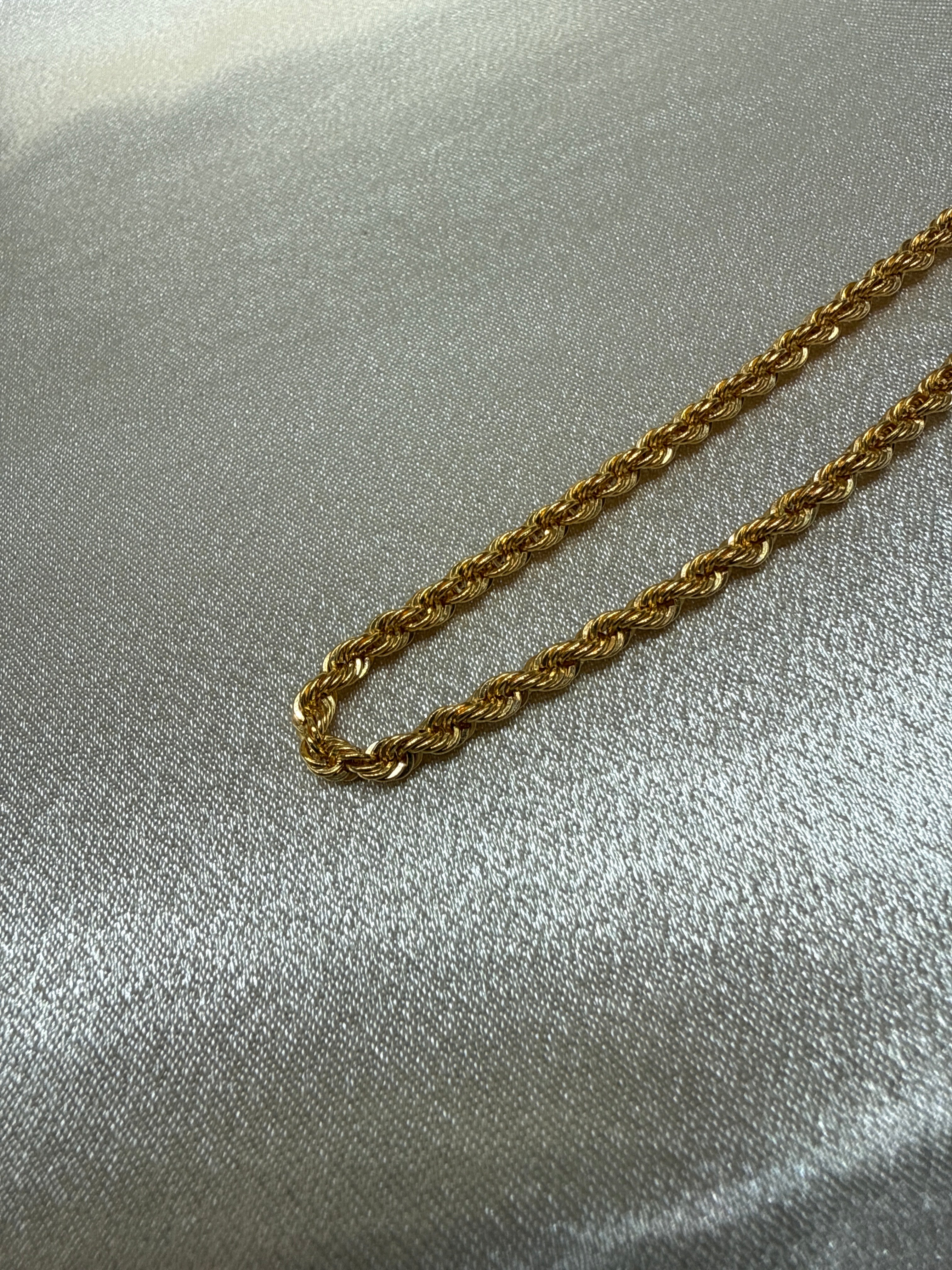 22K Gold Chain (Hollow Rope Design)