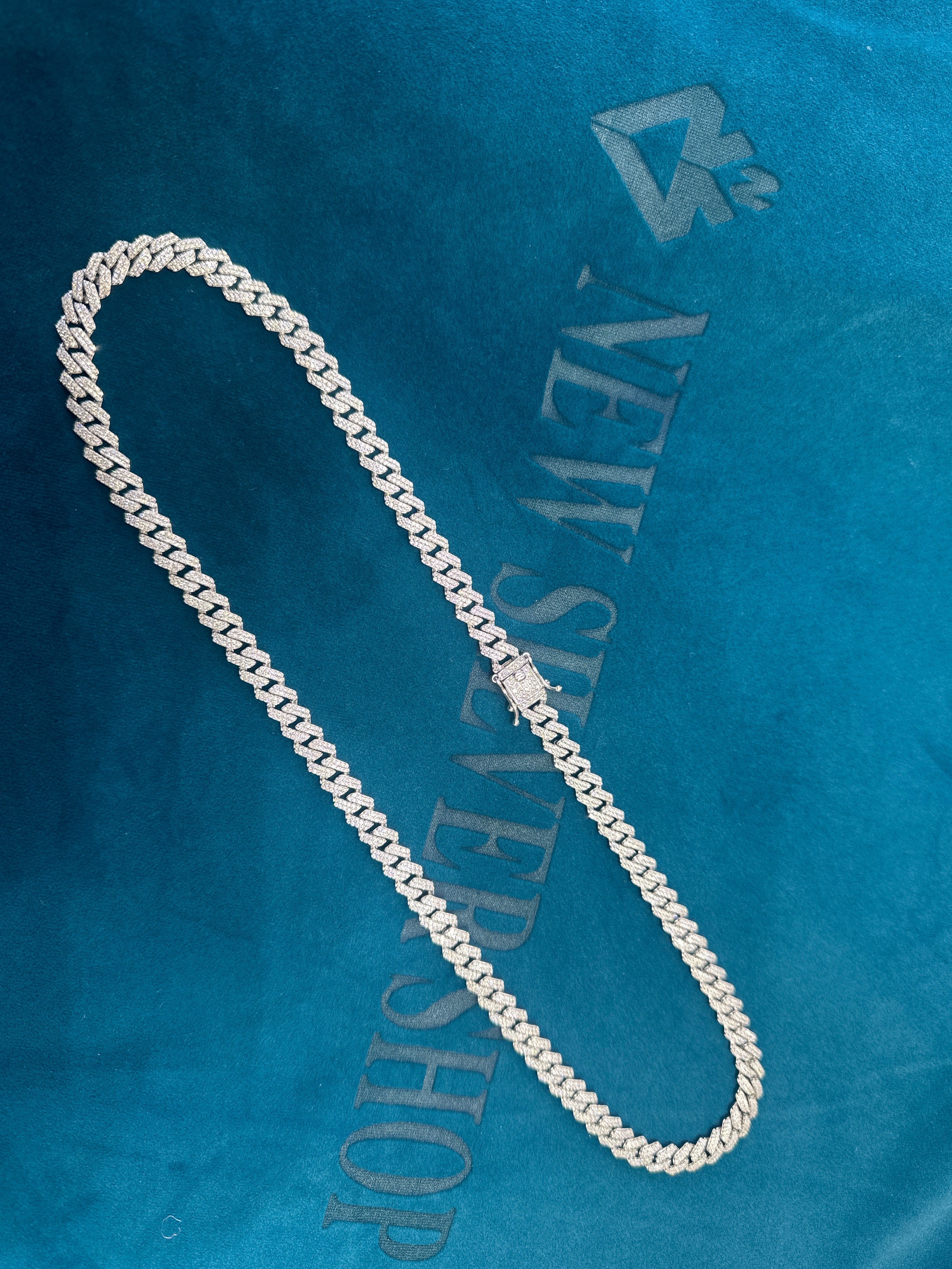 Men’s silver iced out silver 925 chain with CZ diamonds (8mm)