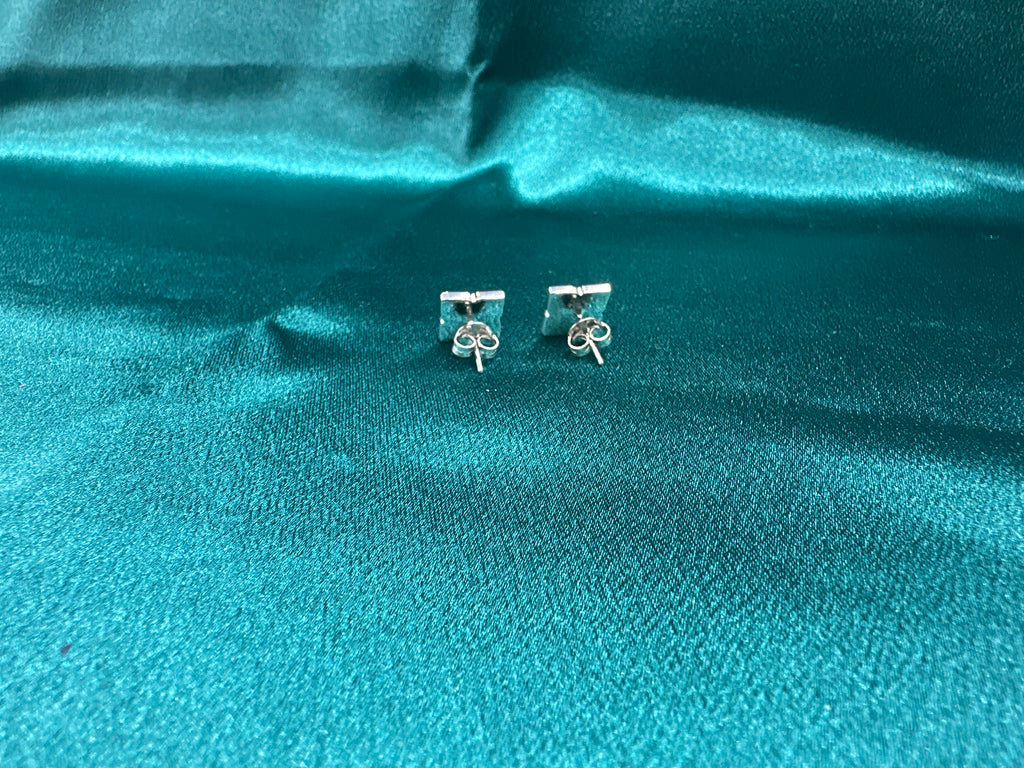 Women’s Fancy Silver pendant set