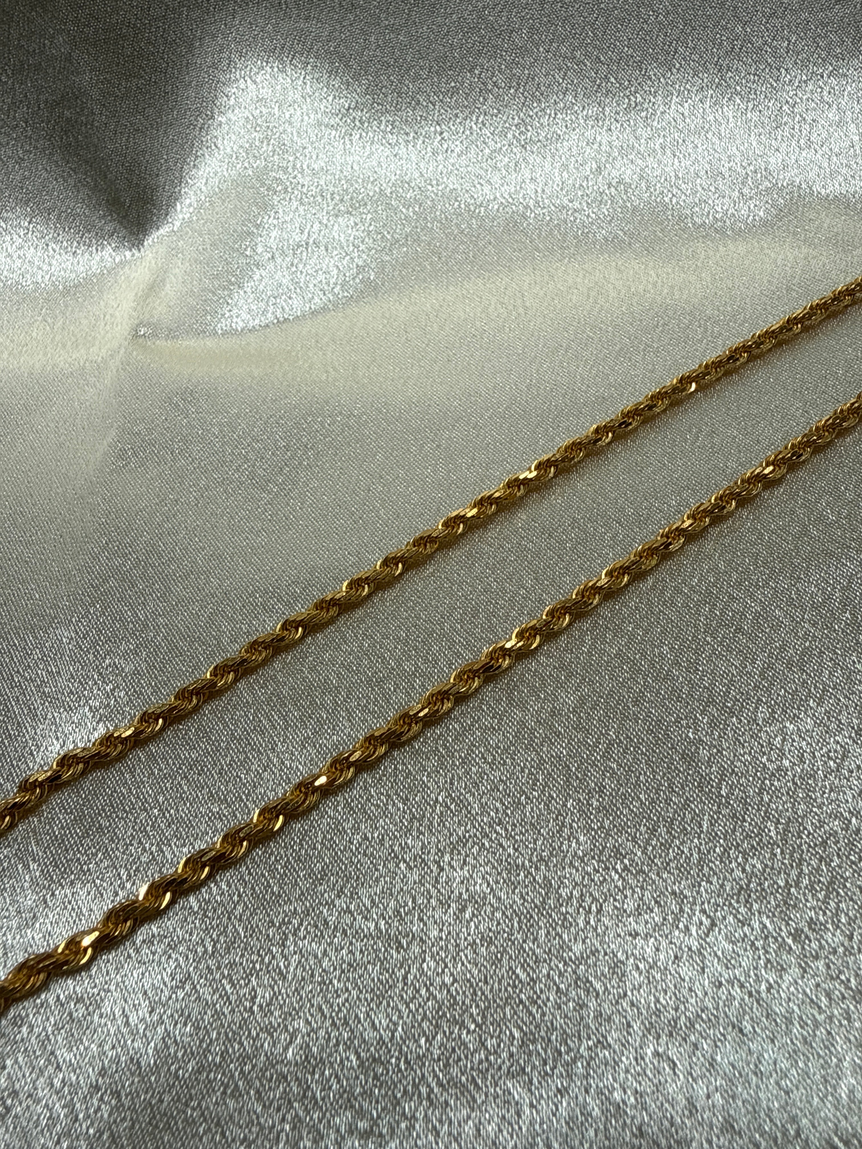 22K Gold Chain (Solid Rope Design)