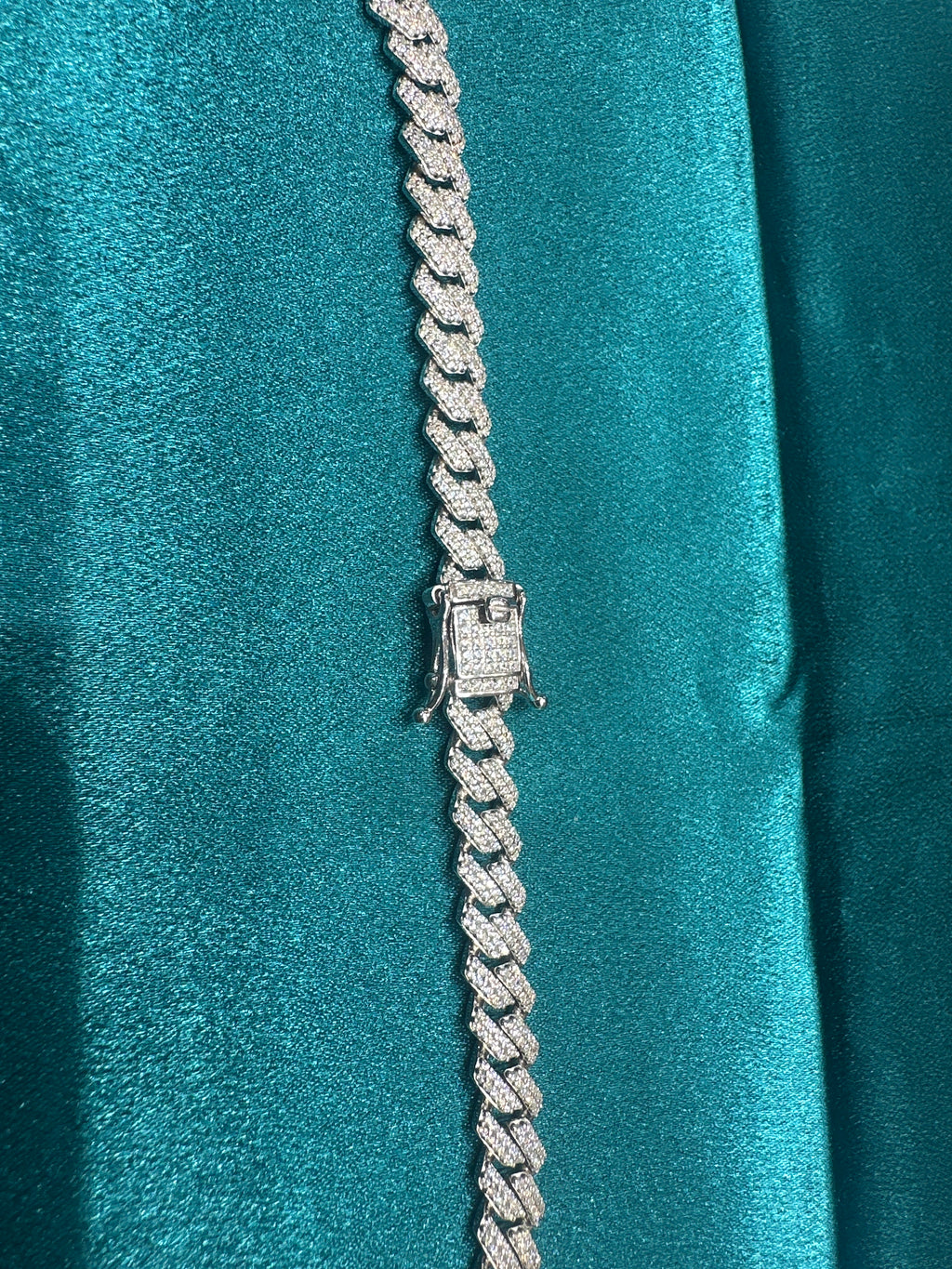 Men’s silver iced out silver 925 chain with CZ diamonds (9mm)