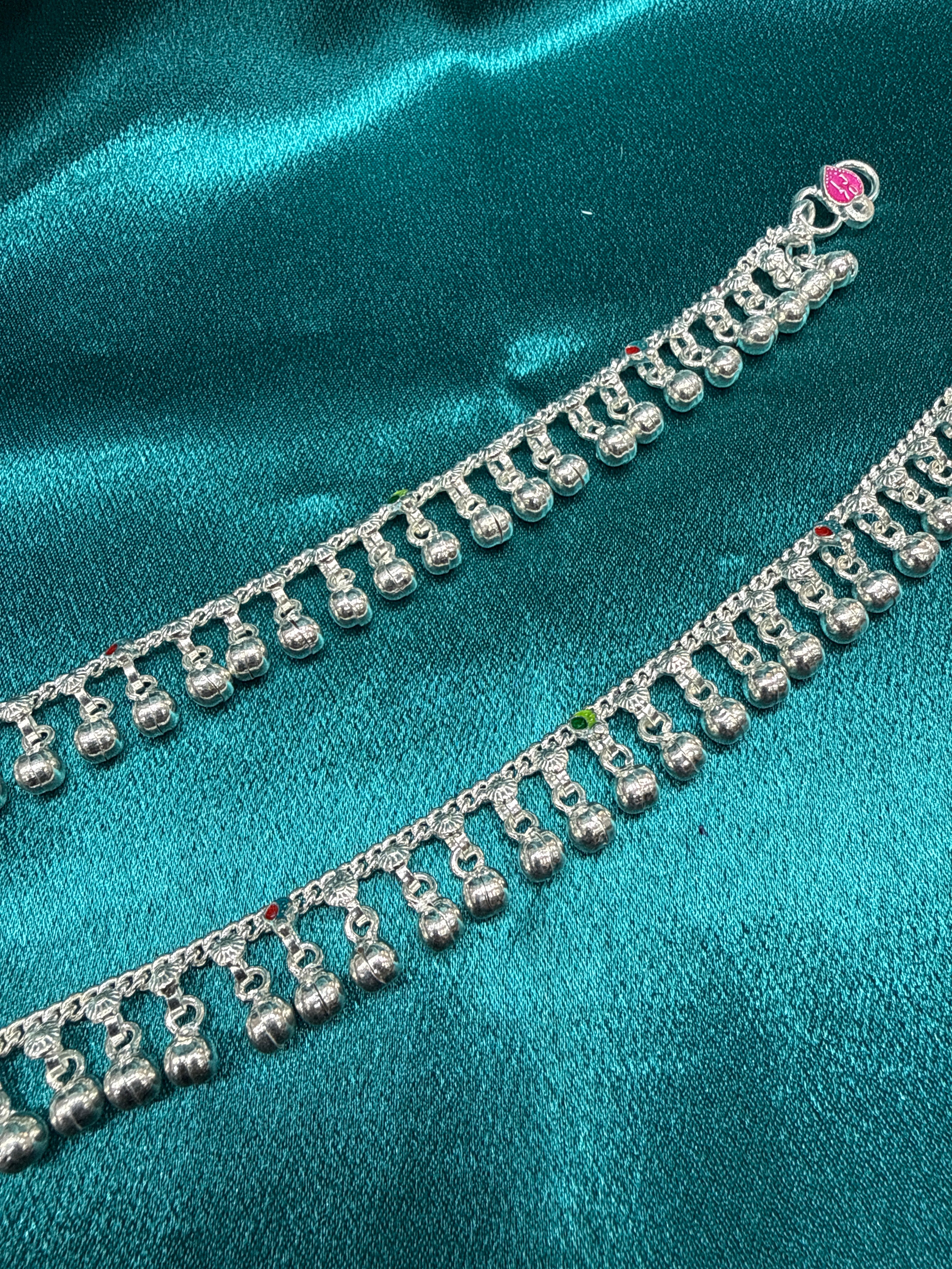 Kids fancy silver anklets (Size: 2-3 year old)