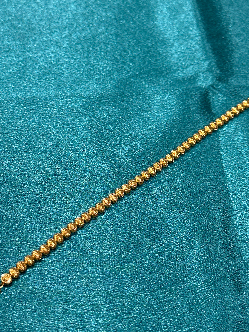 22K Gold Bracelet With High Shinning Ball Design