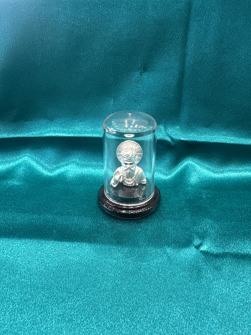 Pure Silver Guru Nanak Ji Idol (Murti)