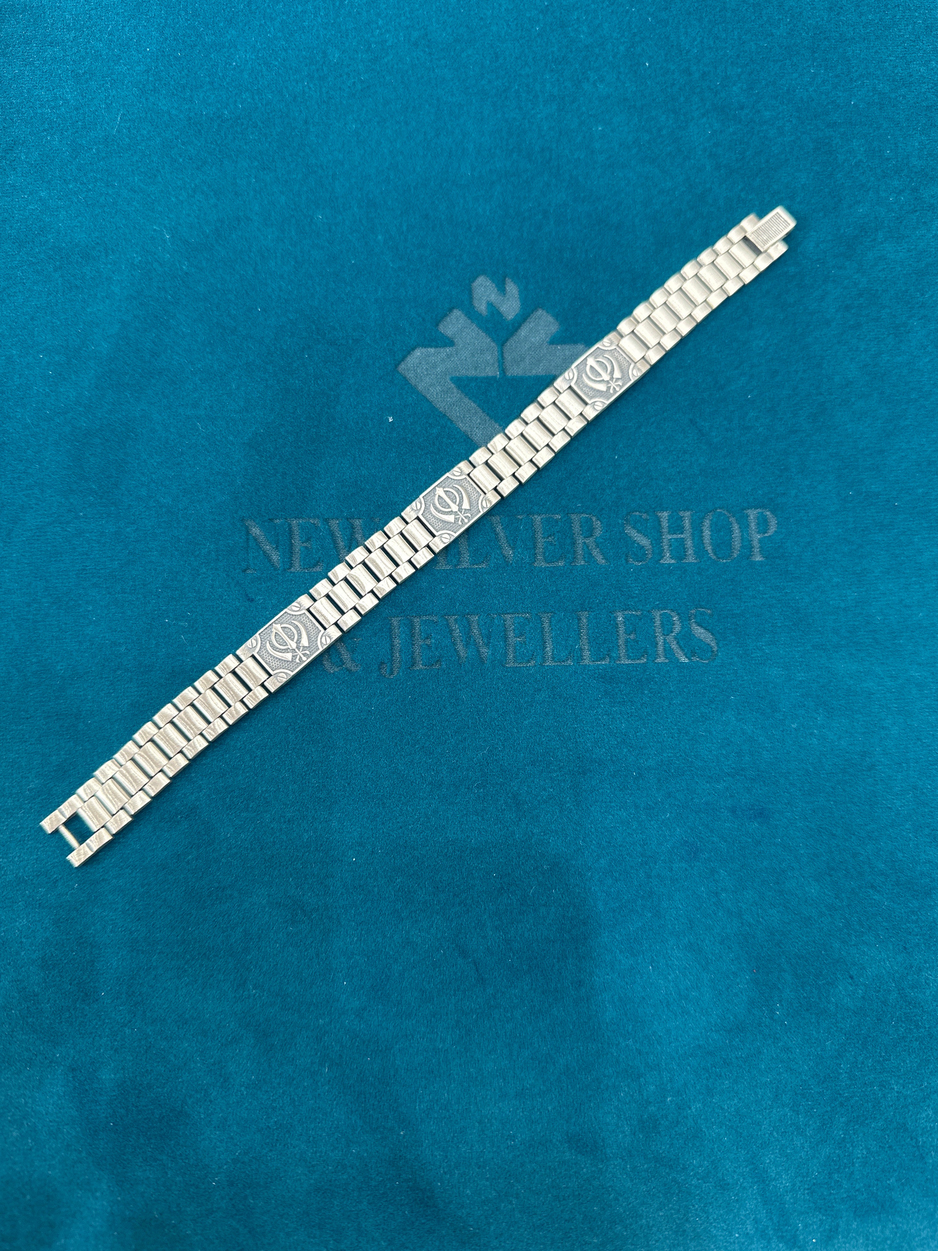Men’s Designer Silver Bracelet (11mm)