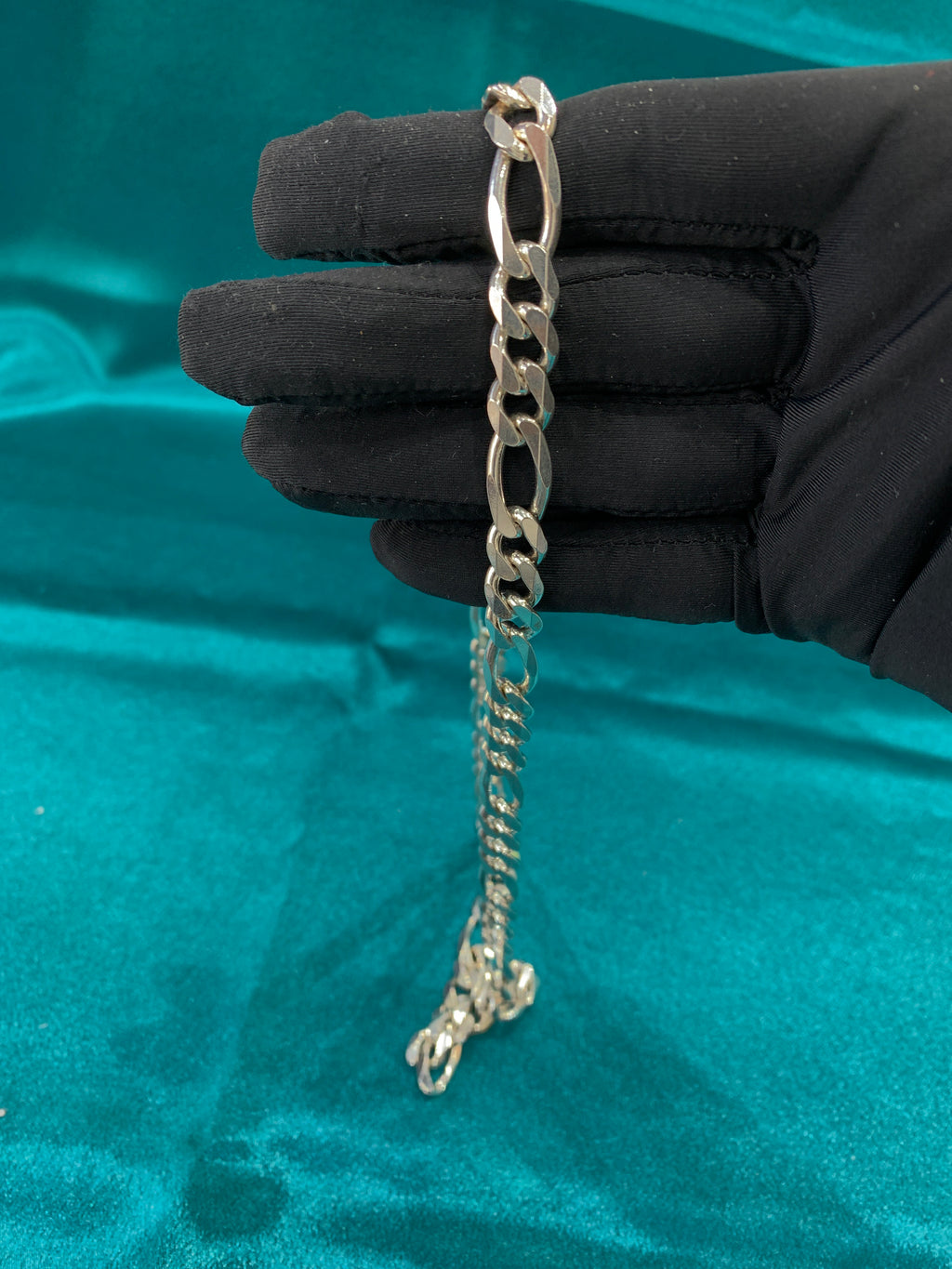 8 mm Figaro silver chain