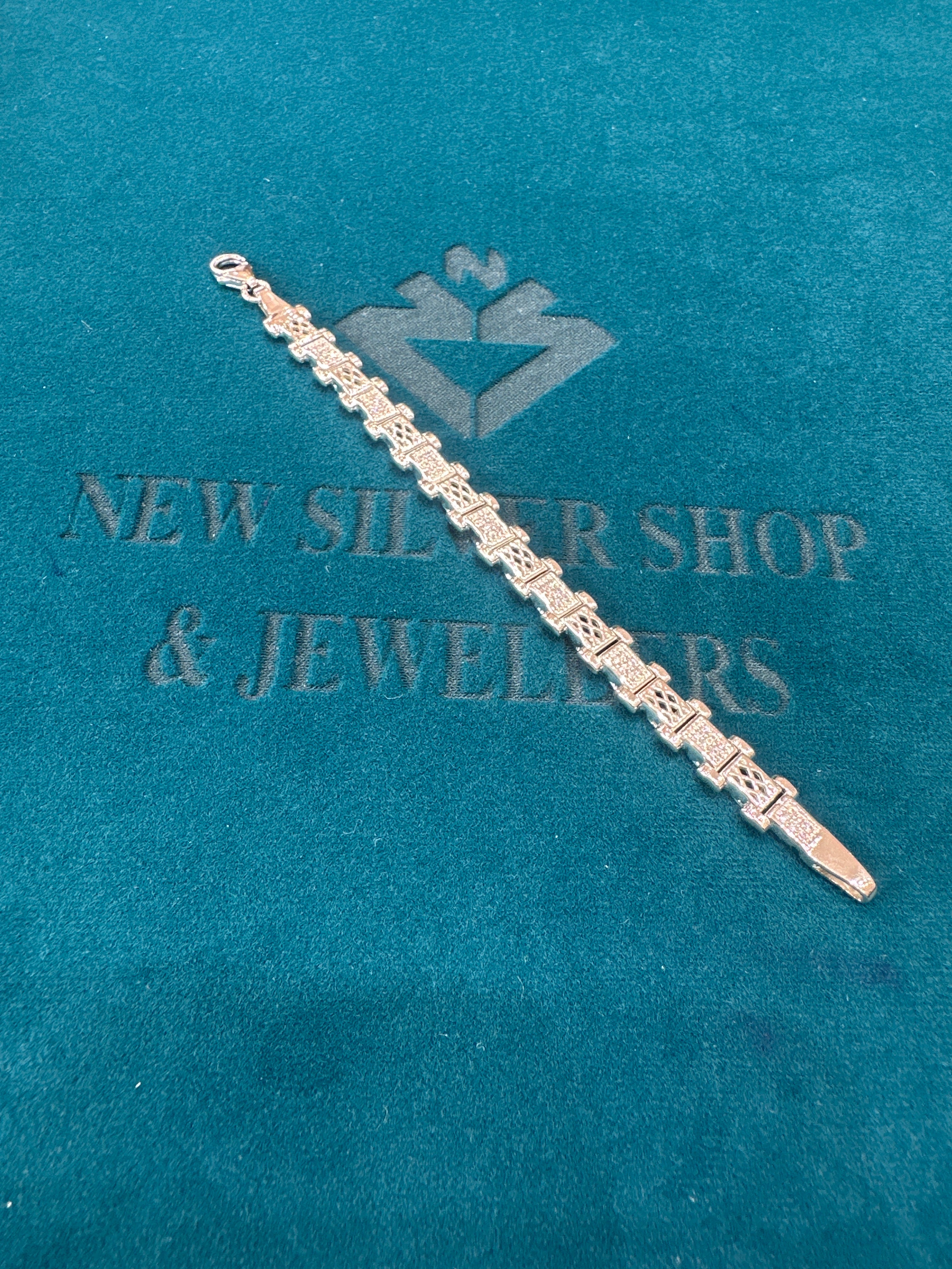 Men’s Designer Silver Bracelet (6mm)
