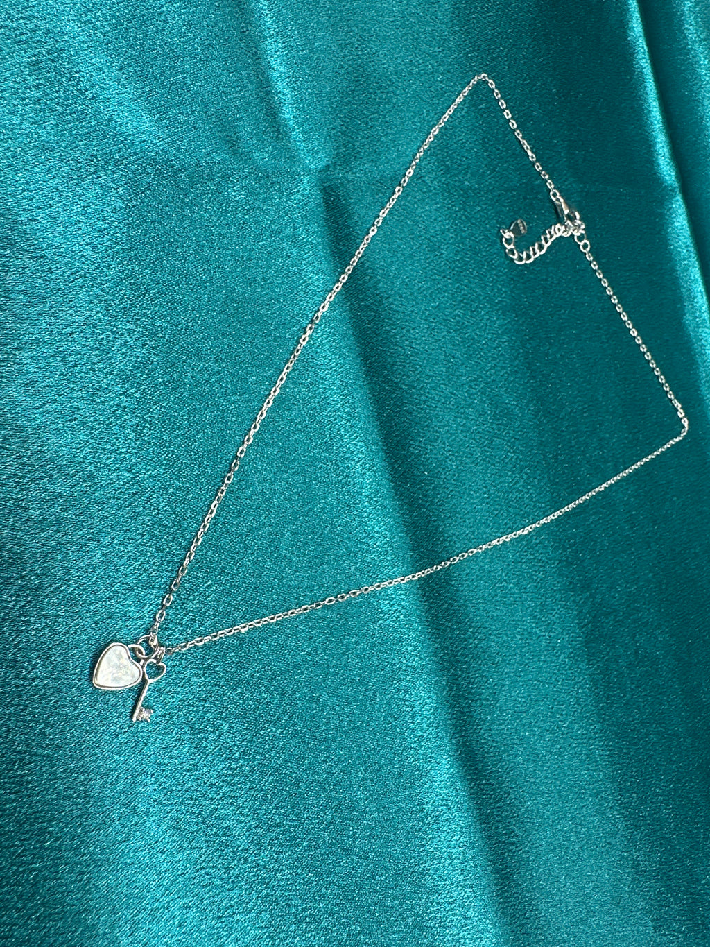 Women’s Fancy Silver pendant chain