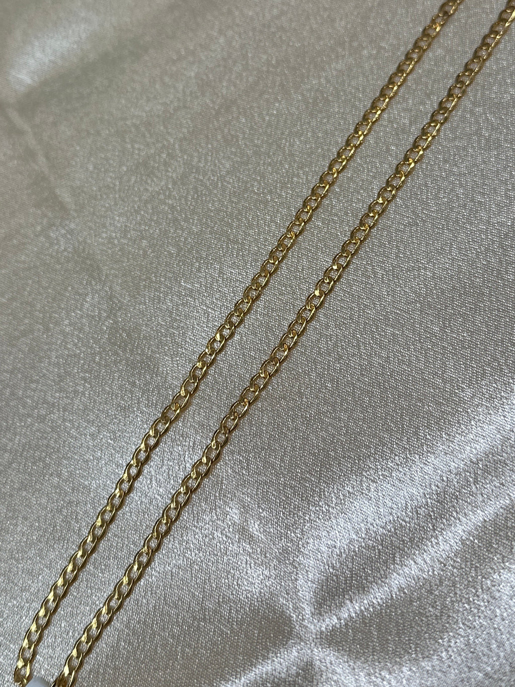 22K Gold Chain (cubin design)