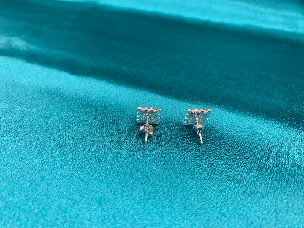 Women’s Fancy Silver pendant set