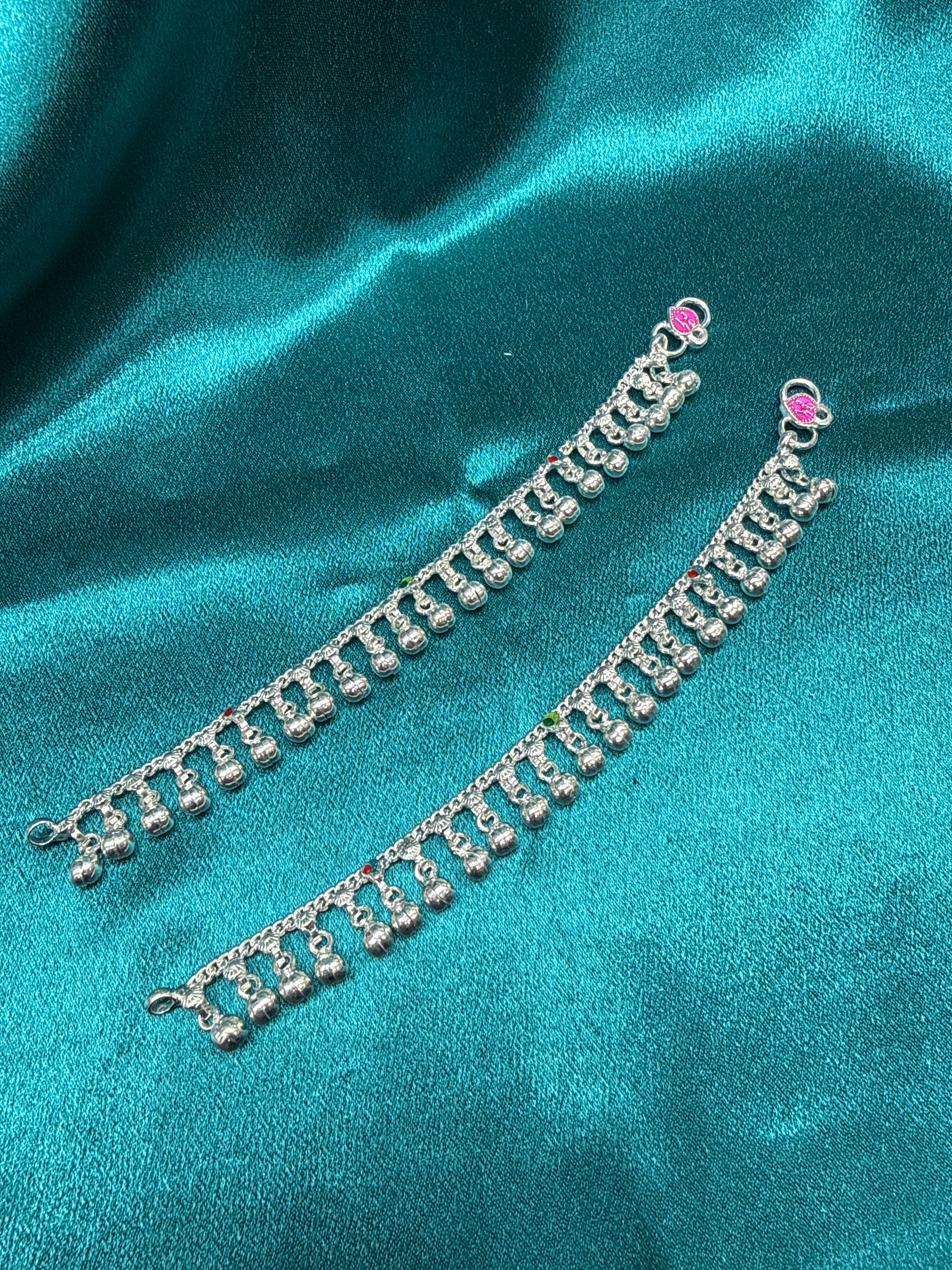 Kids fancy silver anklets (Size: 2-3 year old)