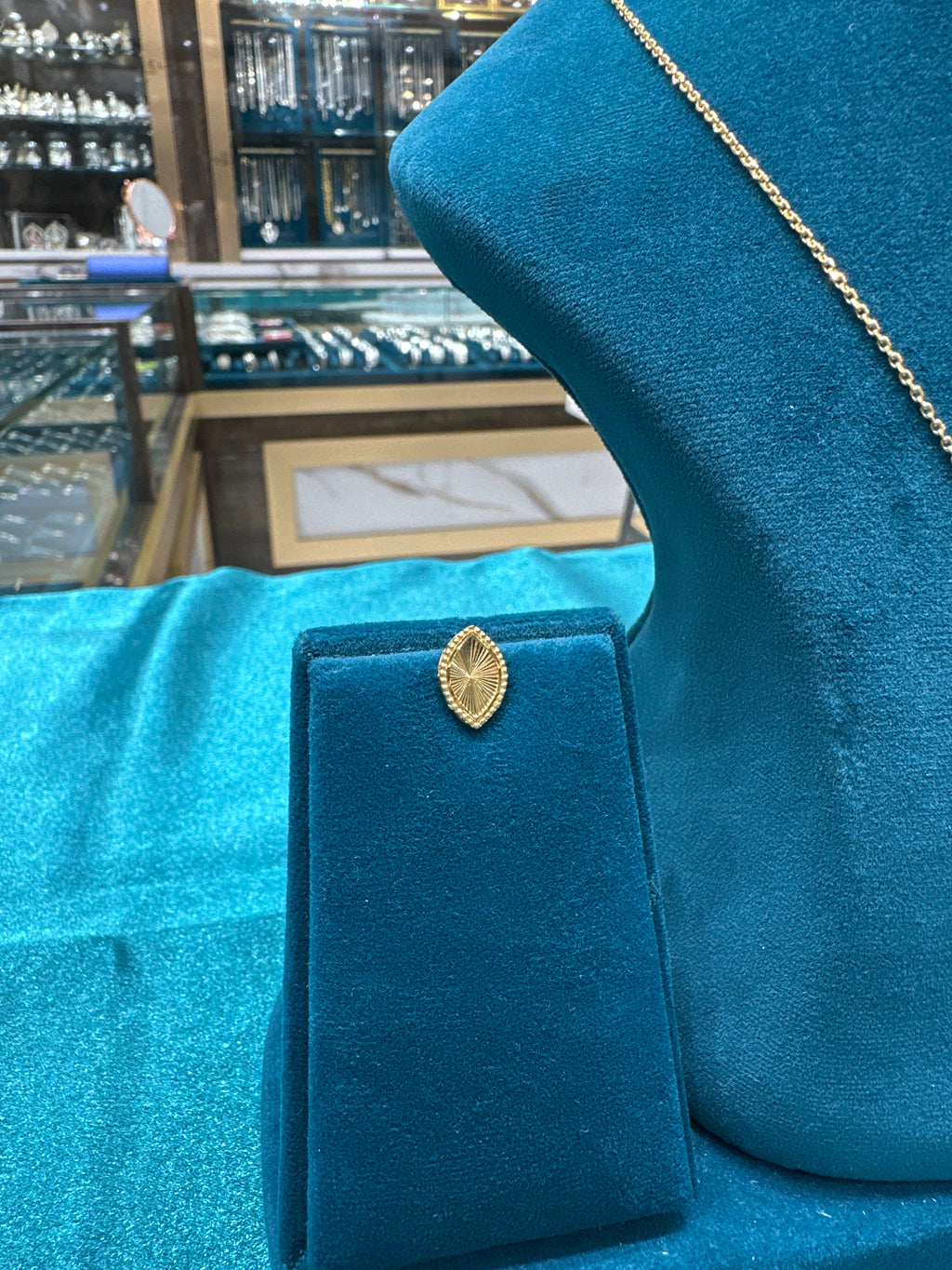 22k Gold Designer Necklace