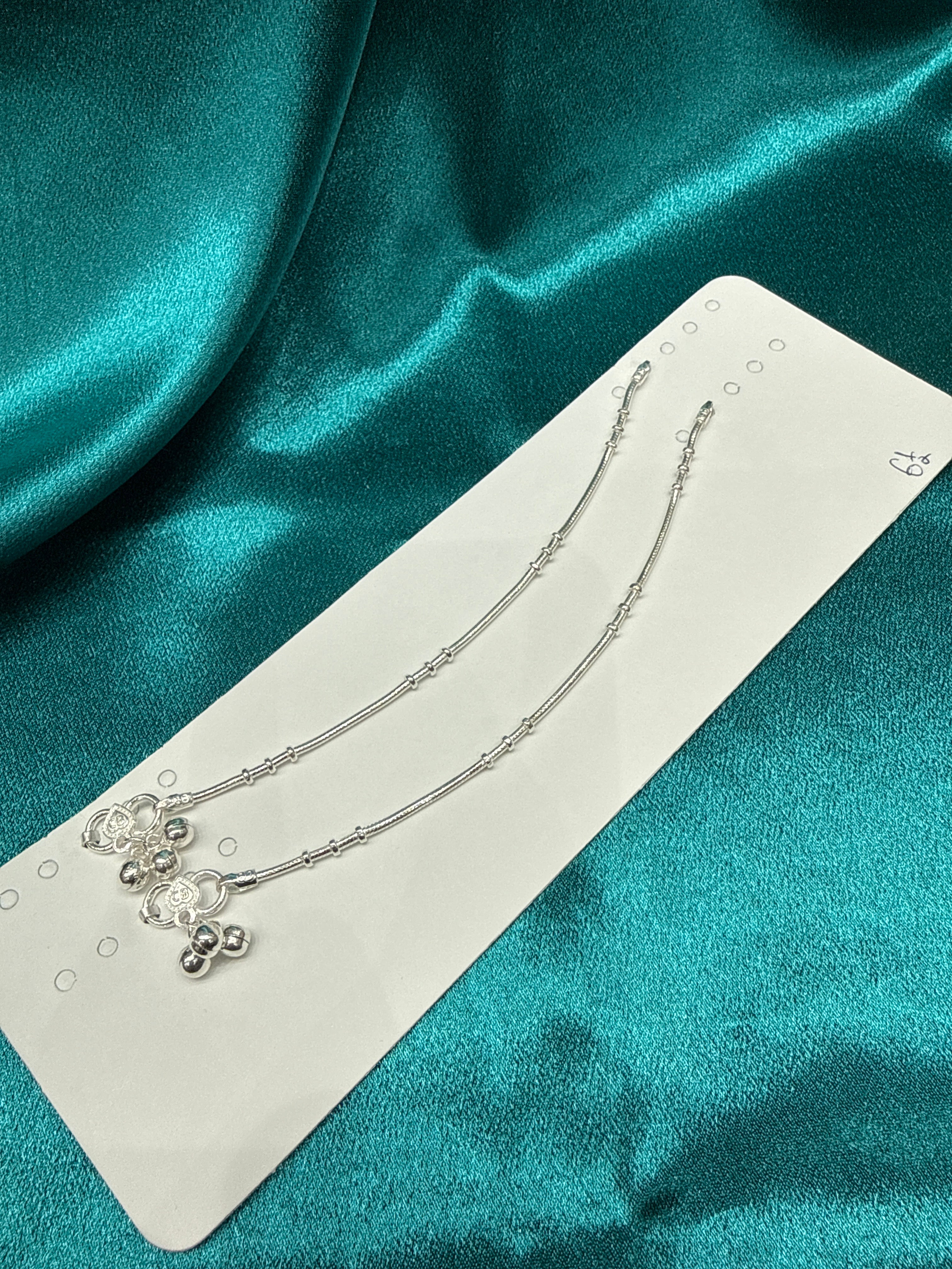 Kids fancy silver anklets (Size: 2-3 year old)