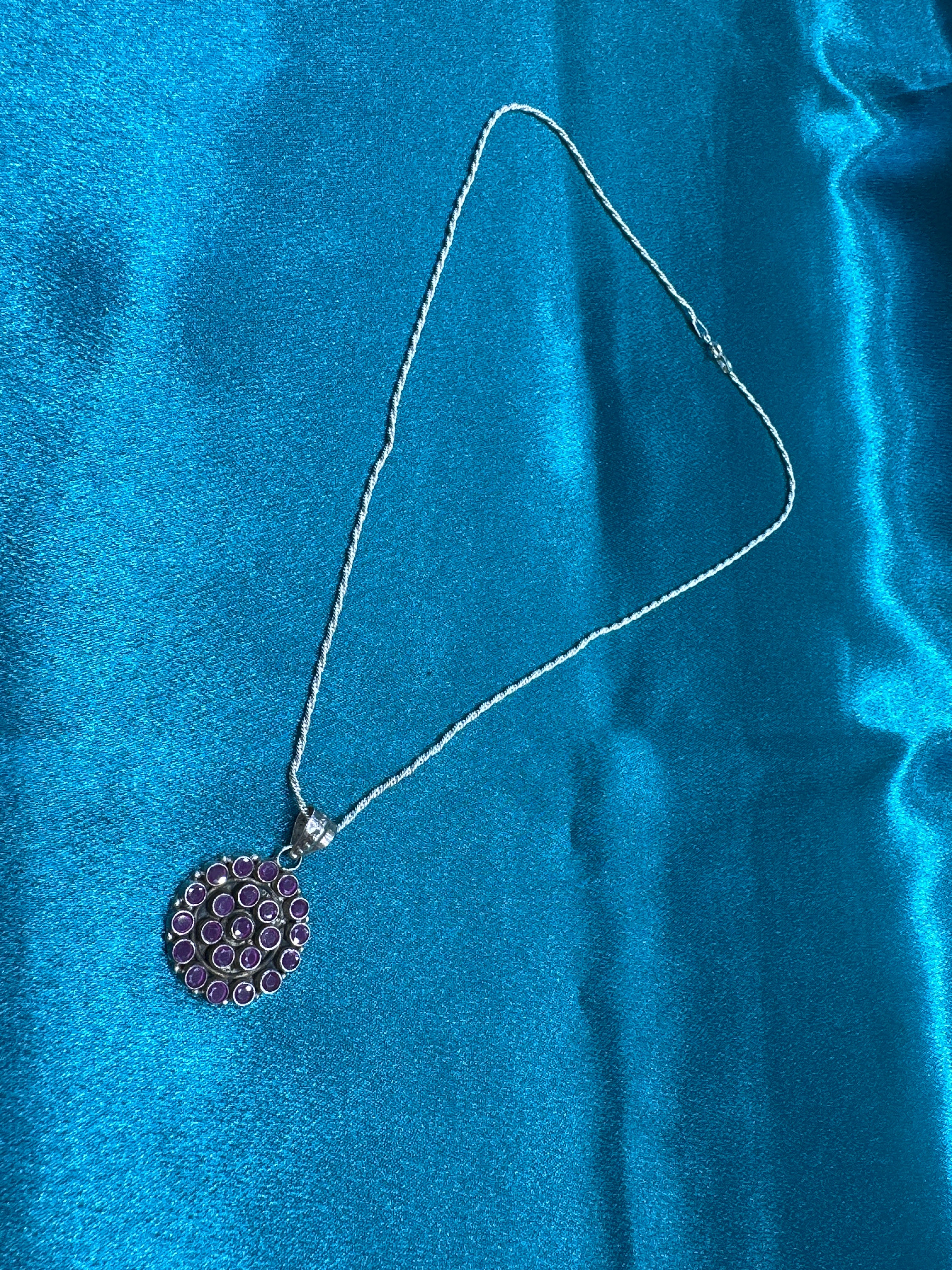 Women’s Fancy Silver pendant set