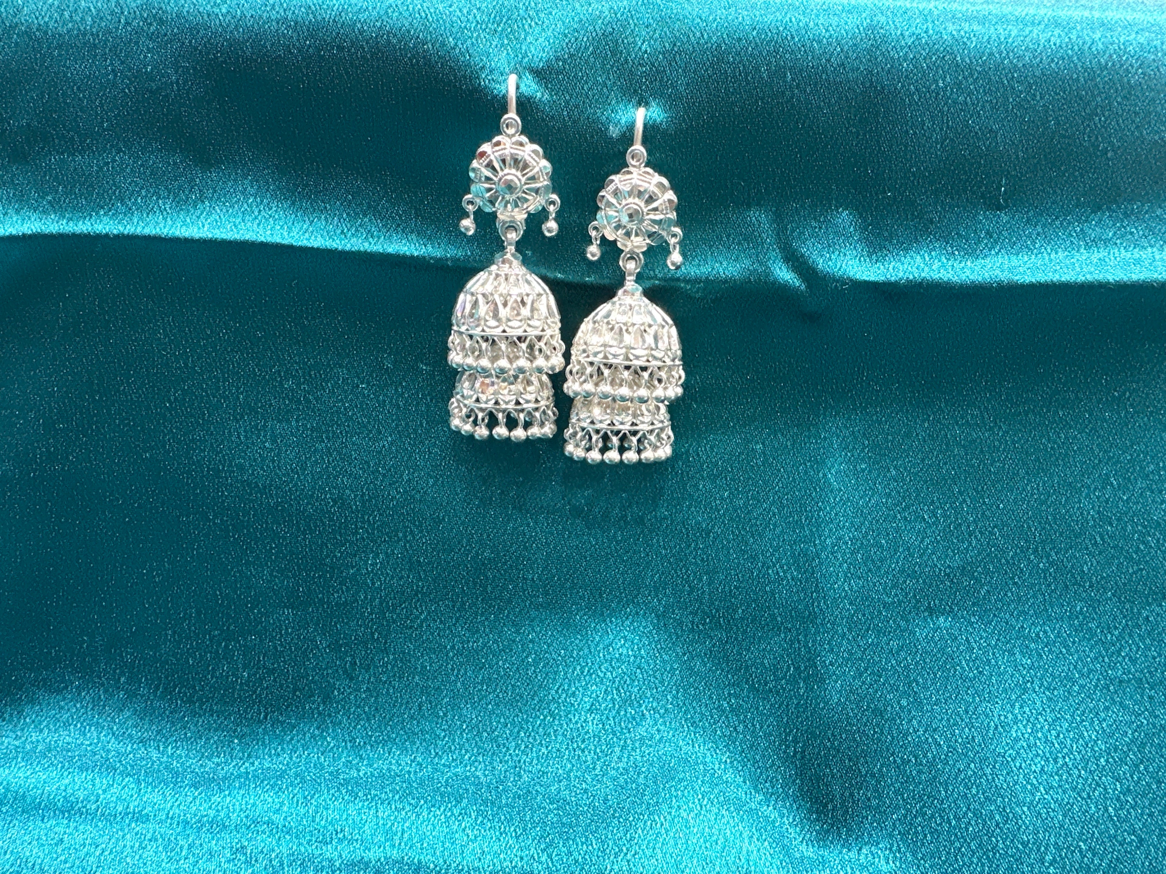 Women’s Silver Jhumki (Earring)