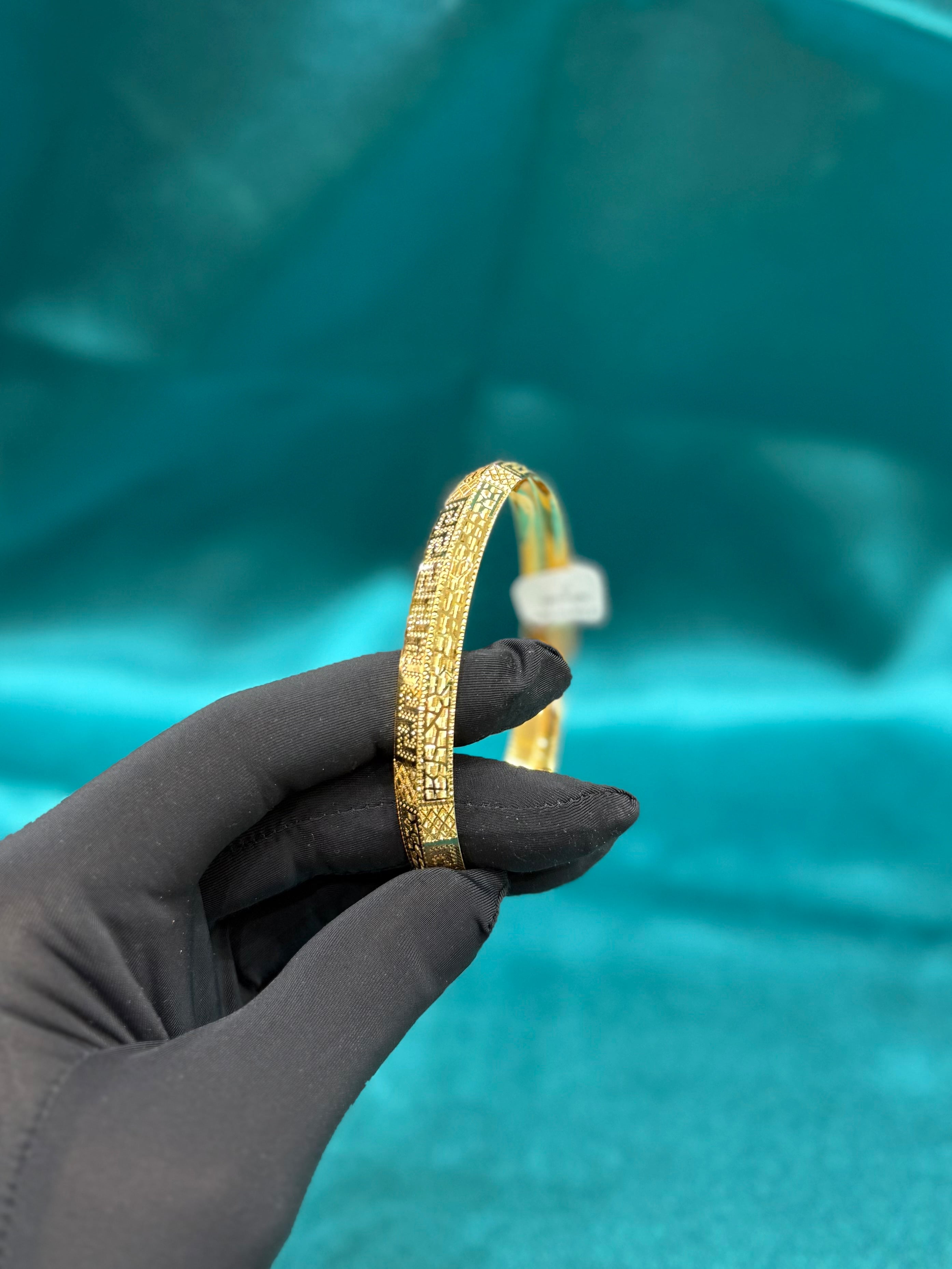 22K Gold Men’s Kara (CNC)