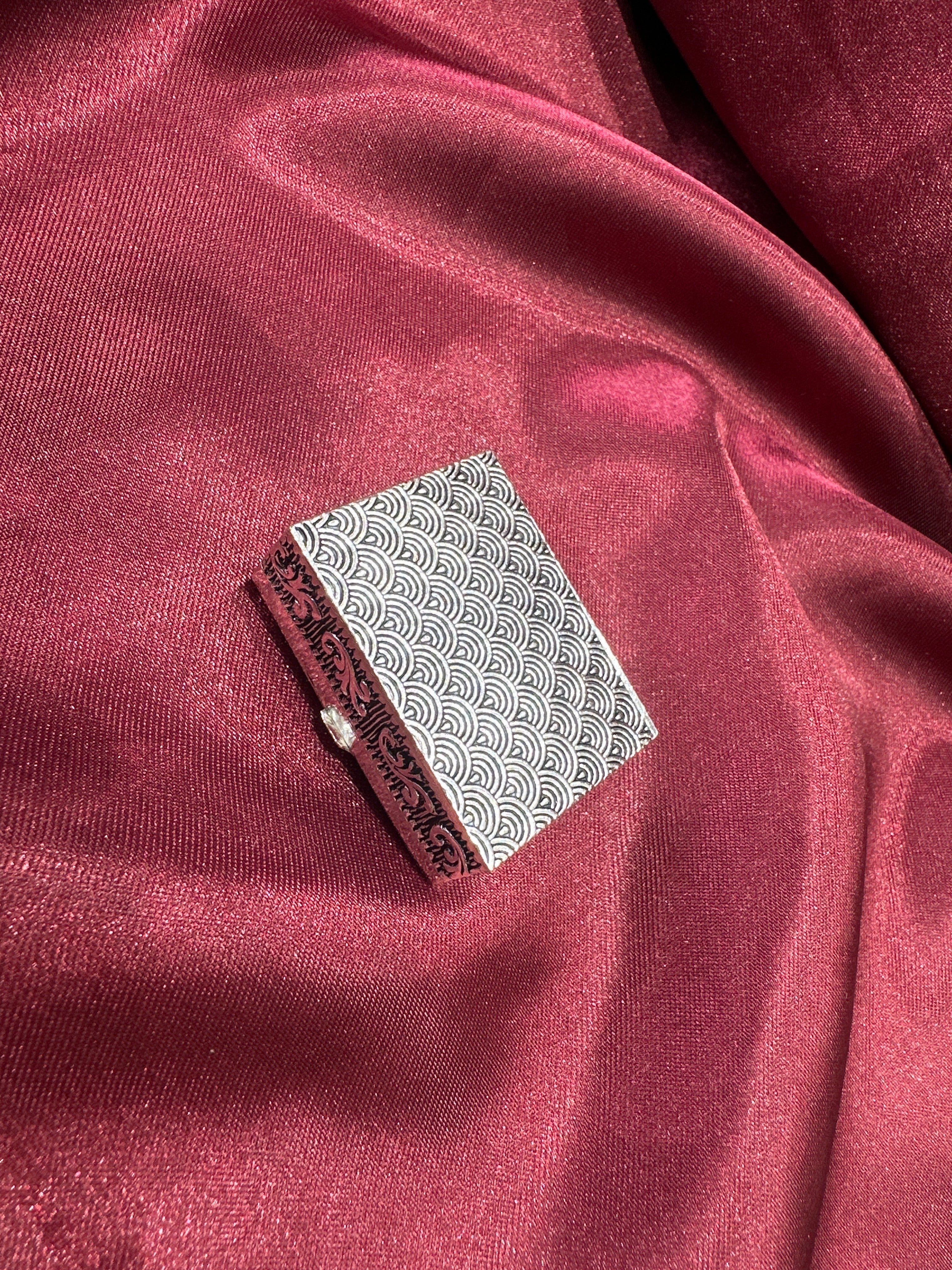 Silver designer box (medium)