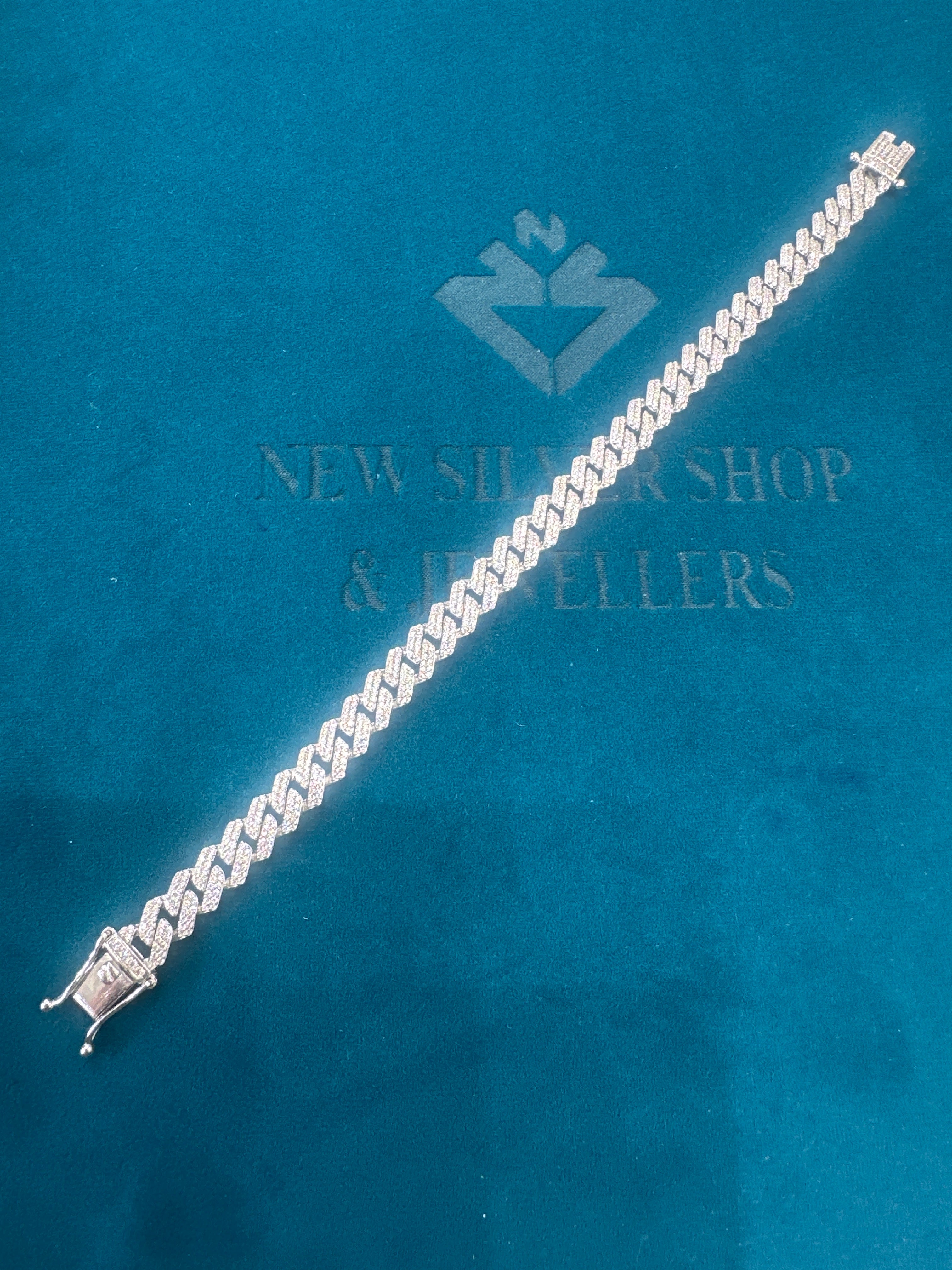 Men’s iced out silver 925 bracelet w/ CZ diamonds (8mm)