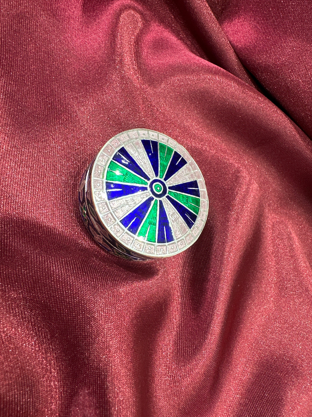 Silver designer box (medium)