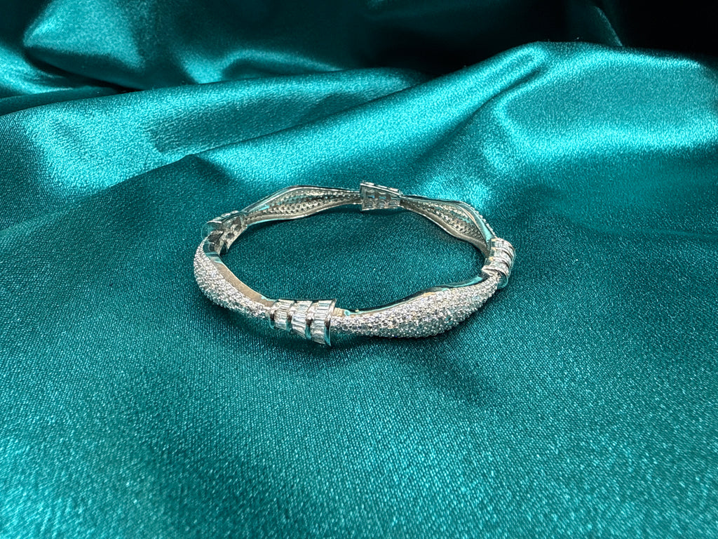 Designer Silver Bangle (Single)