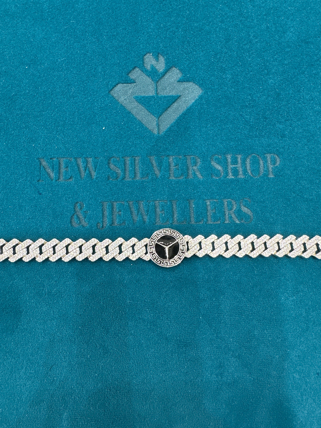 Men’s iced out silver 925 bracelet w/ CZ diamonds (10mm)