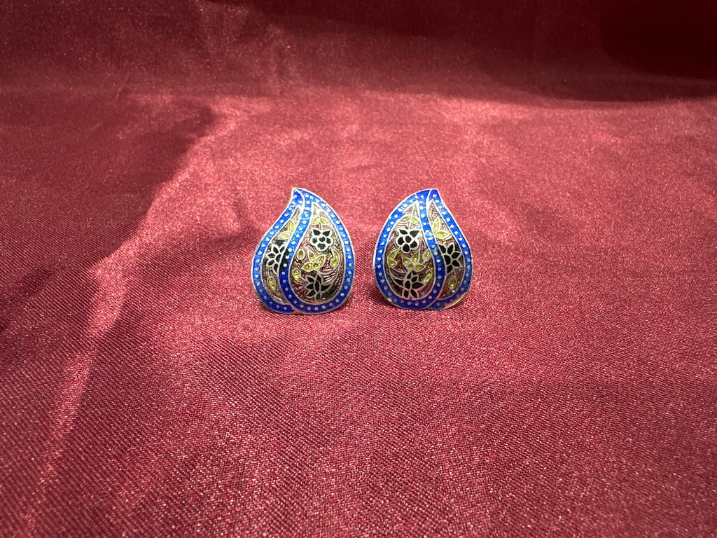 Antique Style Designer Silver Earrings