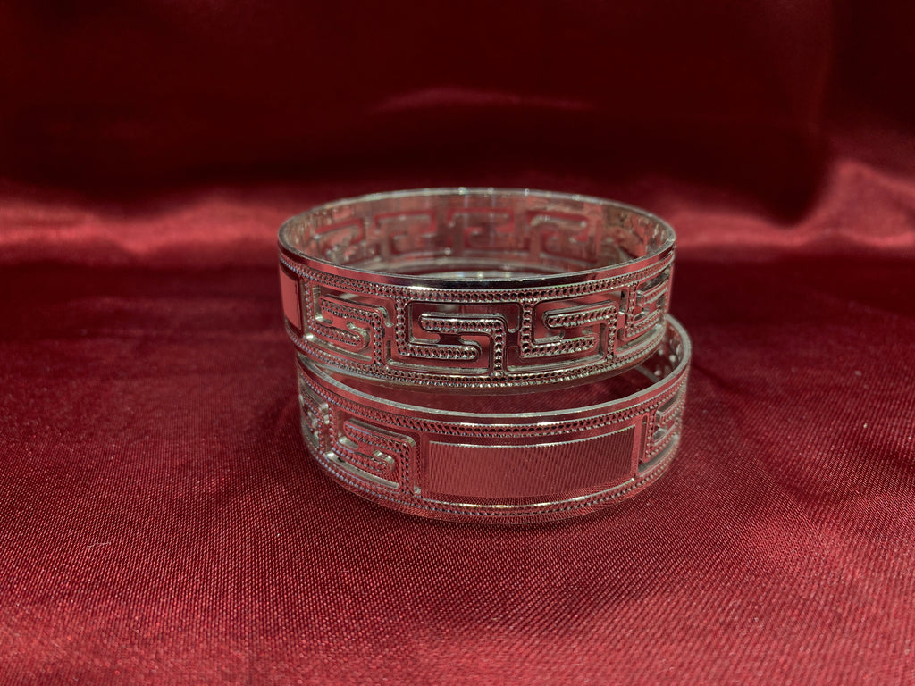 Traditional silver bangles B13